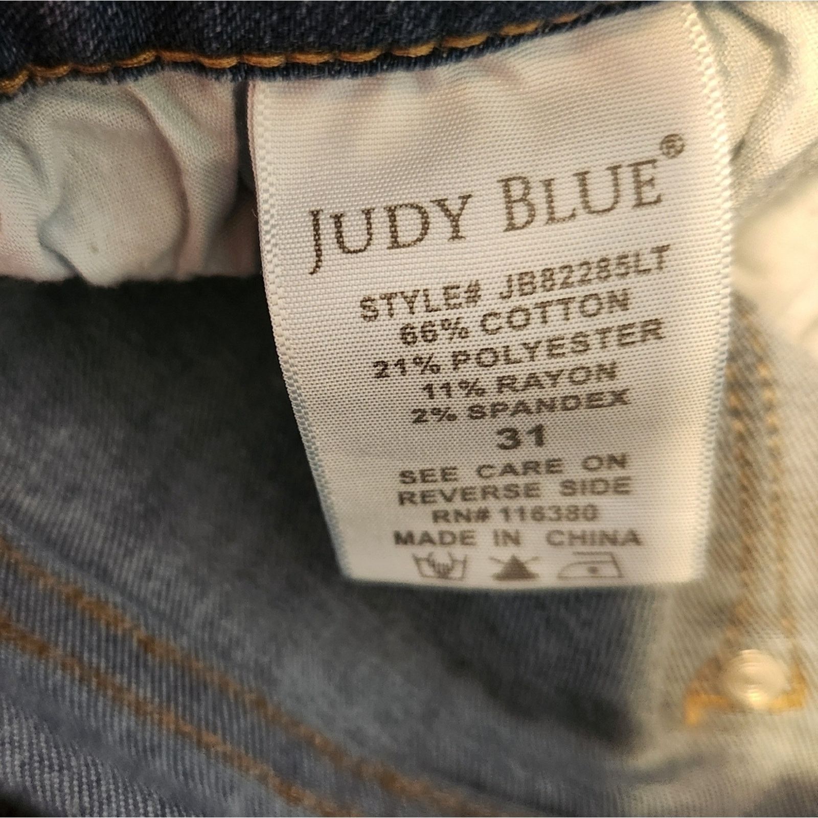 Judy Blue Judy Blue Boyfriend Fit Light Wash Jeans 31 Size 31" - 5 Thumbnail