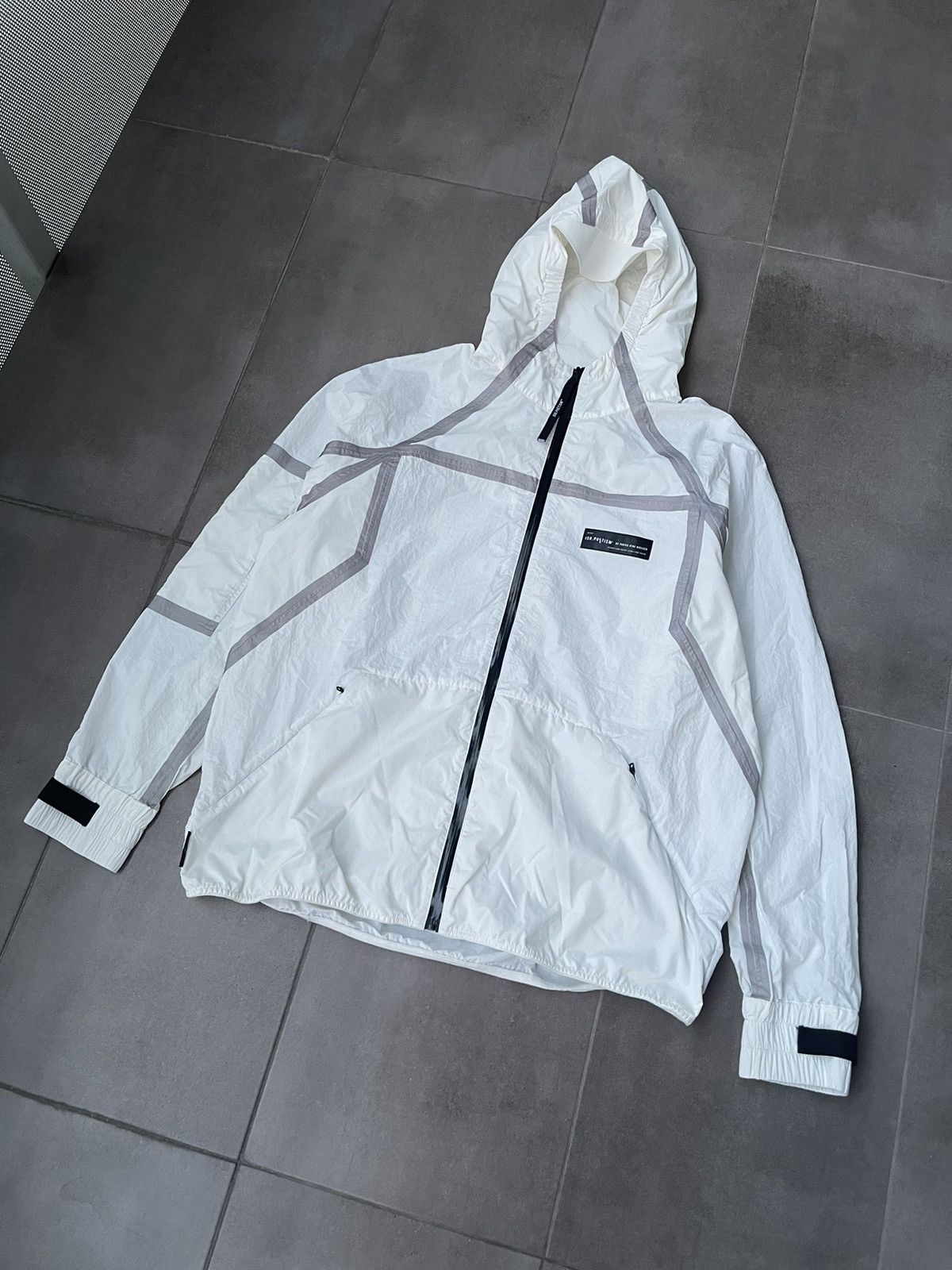 Tobias Birk Nielsen !DS! SS23 Iso Poetism Tobias Birk Nielsen White Nylon Jacket Size US L / EU 52-54 / 3 - 9 Thumbnail