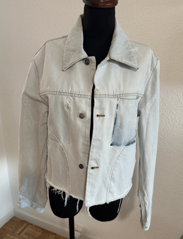 Maison Margiela Maison Margiela Jacket Coat Denim Trucker Distressed EX0085 Size S / US 4 / IT 40 - 1 Thumbnail