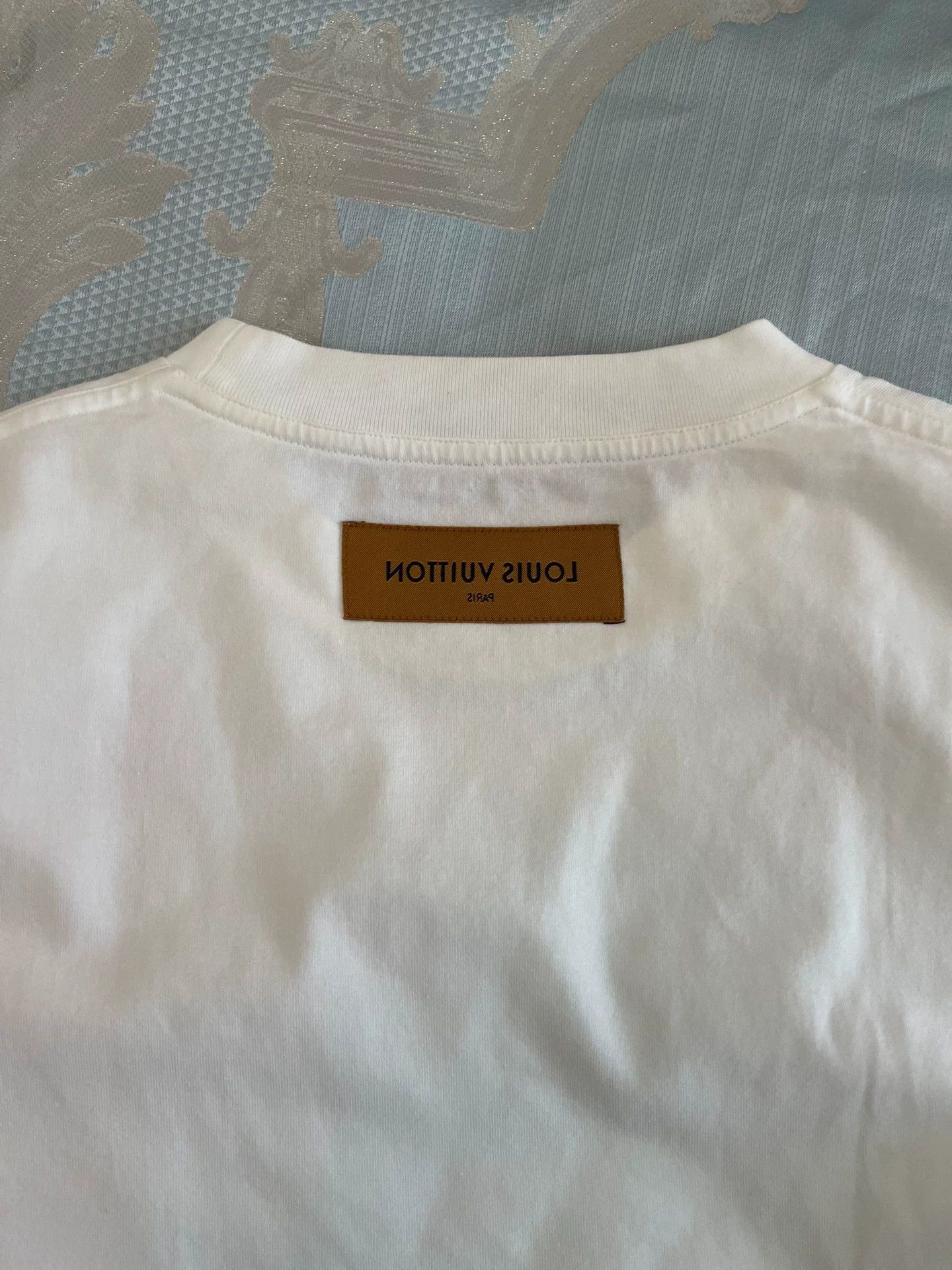 Louis Vuitton LV Classic White Short-sleeve T M Oversized 3D Logo Size US M / EU 48-50 / 2 - 5 Thumbnail