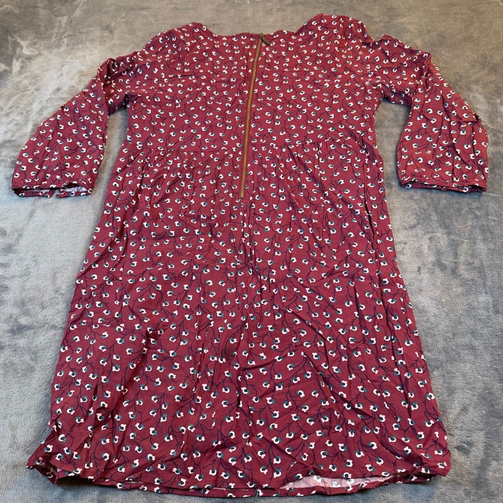 Old Navy Old Navy Womens Small Burgundy Floral Vine Rayon 3/4 Sleeve Shift Dress Size S / US 4 / IT 40 - 4 Thumbnail