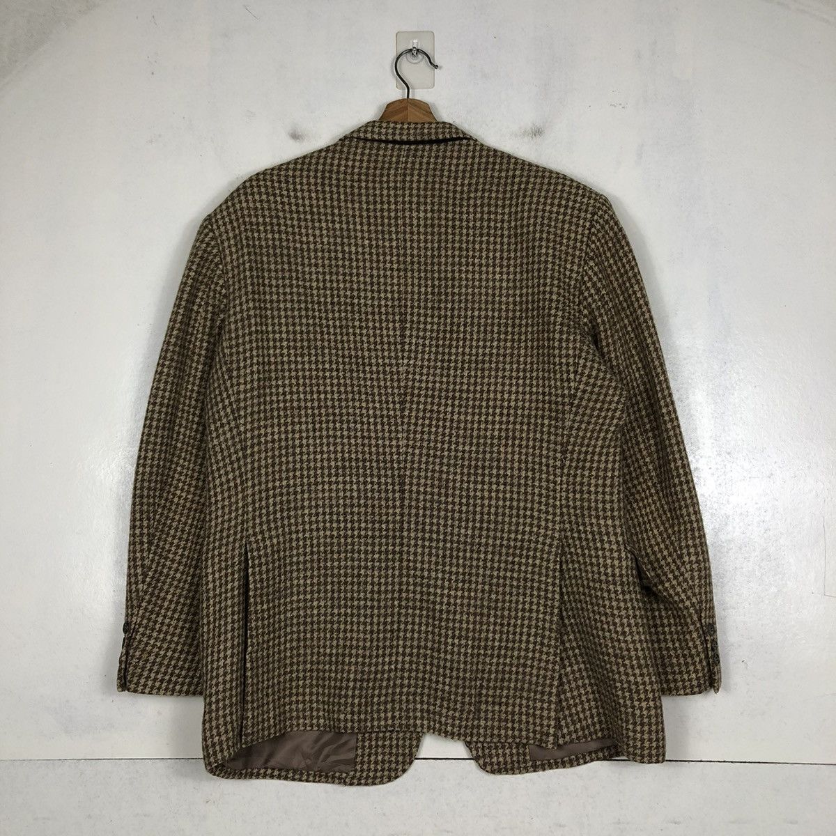 Harris Tweed 📌VINTAGE DOUBLE BREAST WOOL HARRIS TWEED HERRINBONE Size US M / EU 48-50 / 2 - 9 Thumbnail