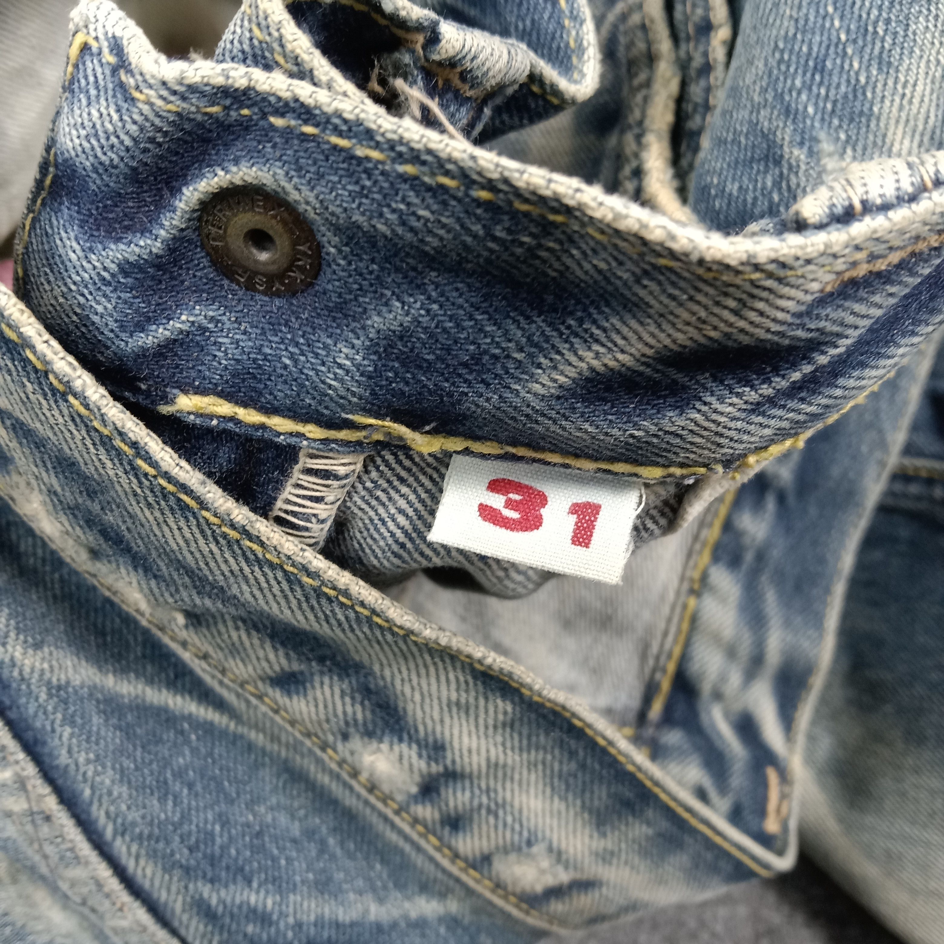 Blue Blue Japan Blue Blue Japan Distressed Denim Jeans E1A34 Size US 32 / EU 48 - 14 Thumbnail