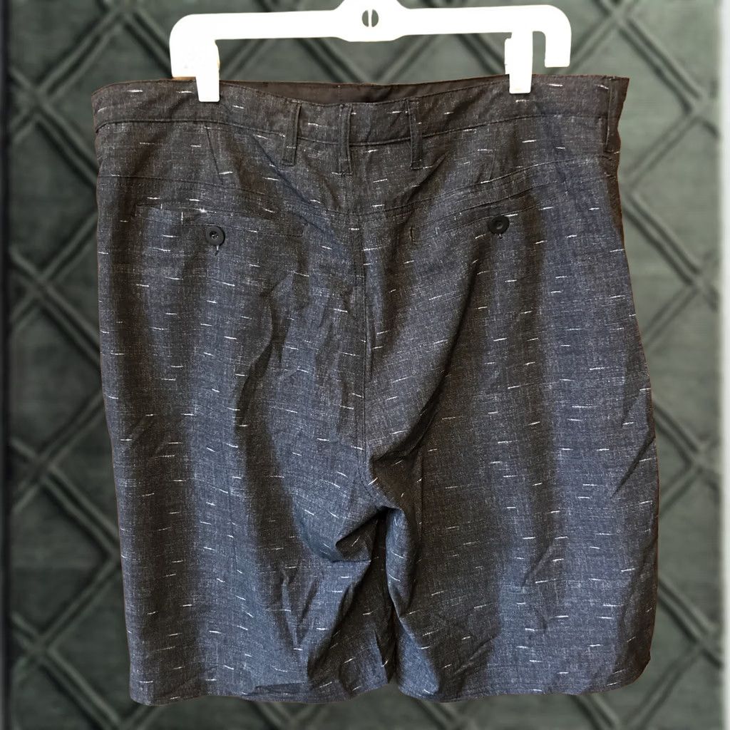 Vintage tru cal Bermuda shorts Men 38 Black NWT Regular Bermuda Charcoal Black NWT Mens Size US 38 / EU 54 - 1 Thumbnail