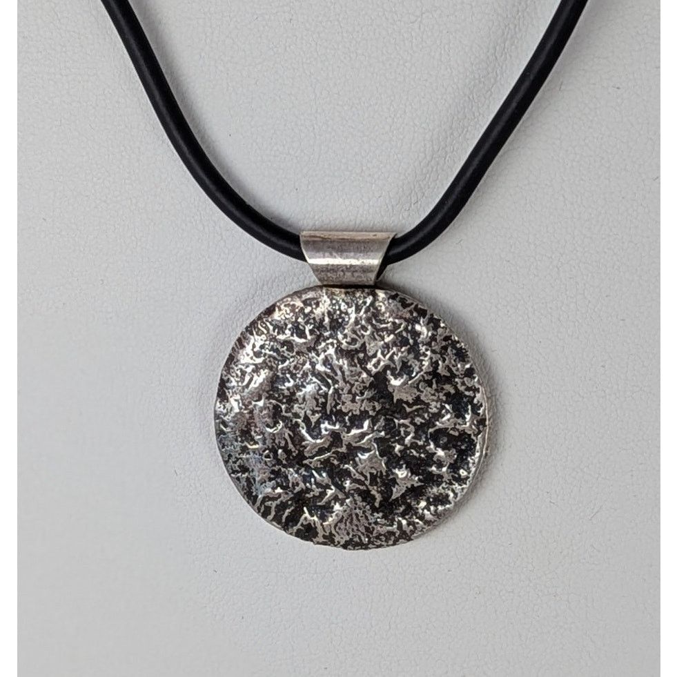 Other Silver coin pendant +17"rubber cord reticulated reversible Size ONE SIZE - 1 Thumbnail