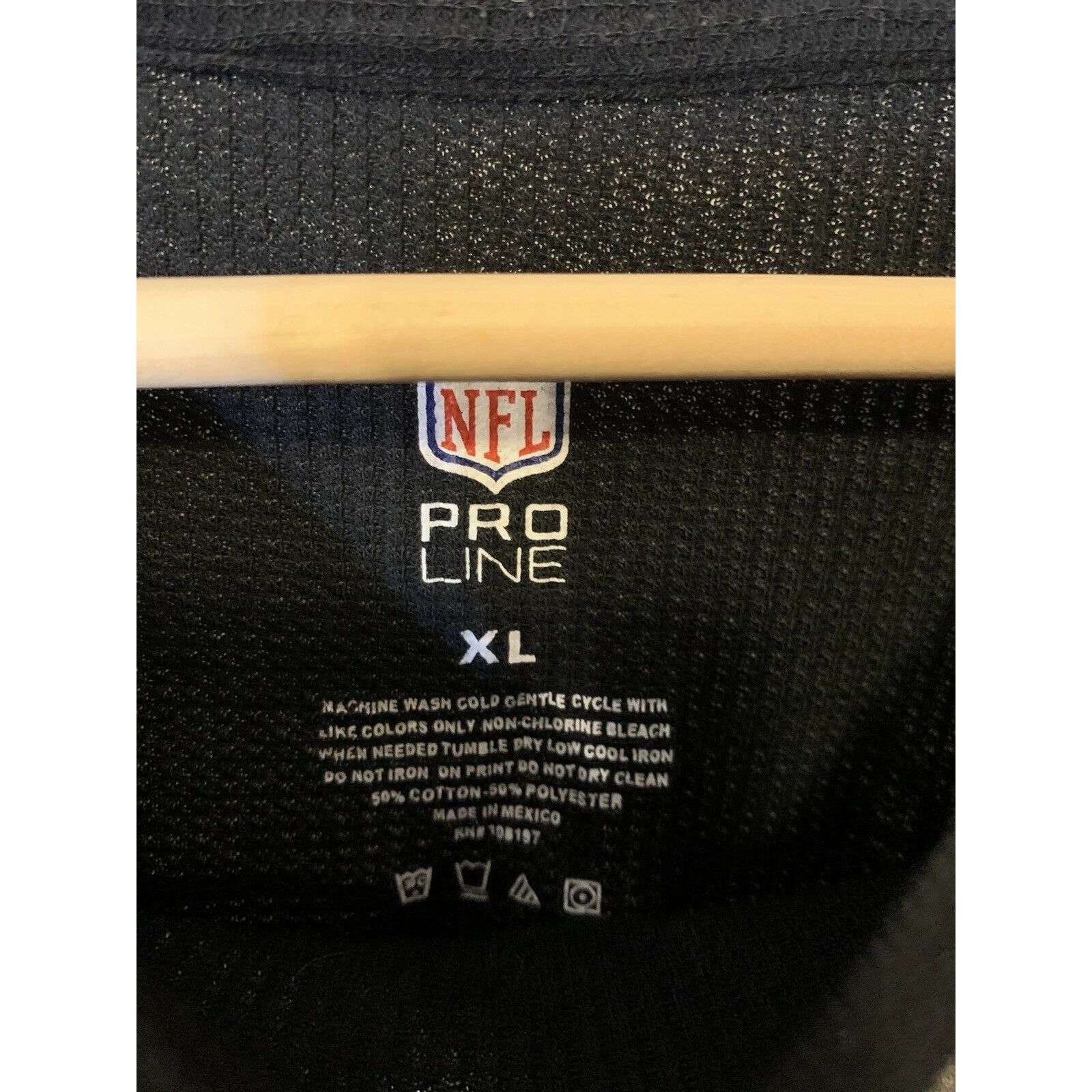 NFL NFL Pro Line Colts thermal shirt Men’s Sz XL Black Size US XL / EU 56 / 4 - 2 Thumbnail