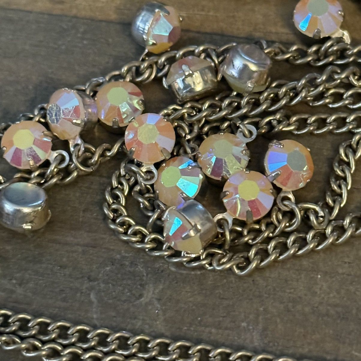 Other Long layered gold tone iridescent dangle rhinestone necklace Size ONE SIZE - 4 Thumbnail