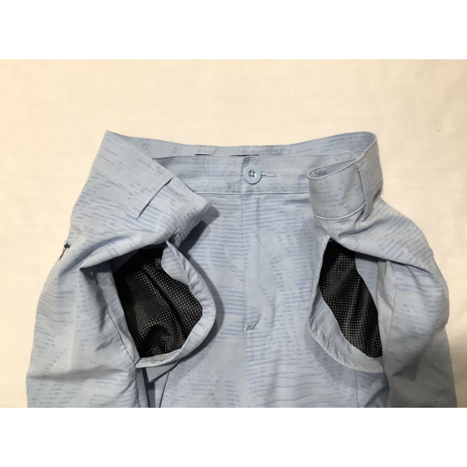 TravisMathew Travis Mathew Shorts Mens 40 Blue Palm Print Stretch Golf Chino 10in Casual Size US 40 / EU 56 - 5 Thumbnail