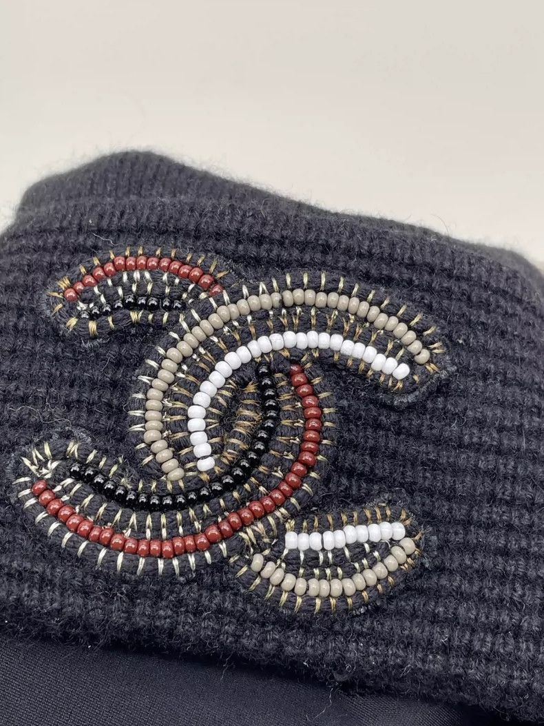 Chanel Chanel 23A handicraft workshop beaded logo black knitted co Size ONE SIZE - 9 Thumbnail