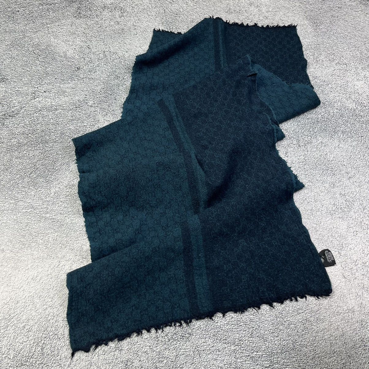 Gucci Gucci Monogramm Scarf Size ONE SIZE - 1 Thumbnail