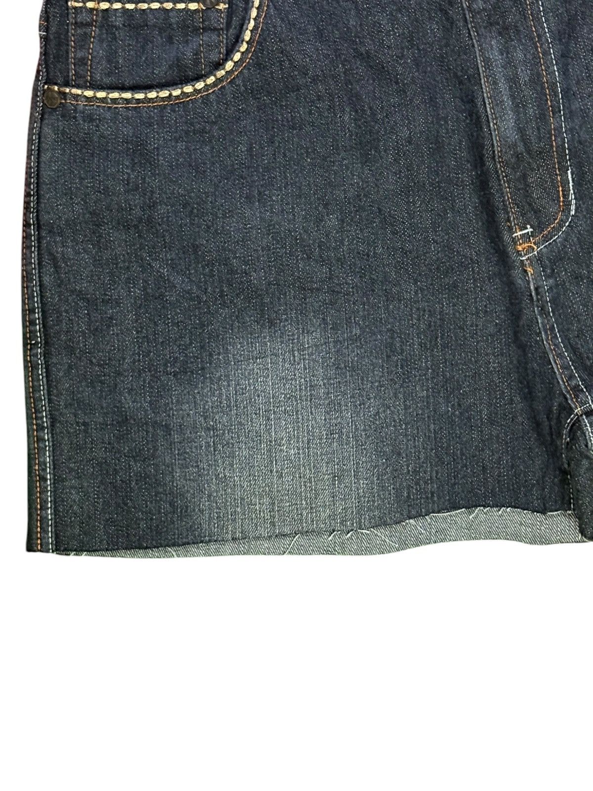 Black Label × Japanese Brand Vintage Black Label Spell Out Embroidery Jean Shorts Size 34" / US 12 / IT 48 - 7 Thumbnail