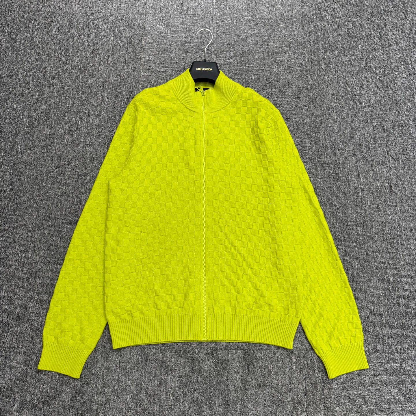 Louis Vuitton LOUIS VUITTON LV Wool Knit Sweater L Size US L / EU 52-54 / 3 - 1 Thumbnail