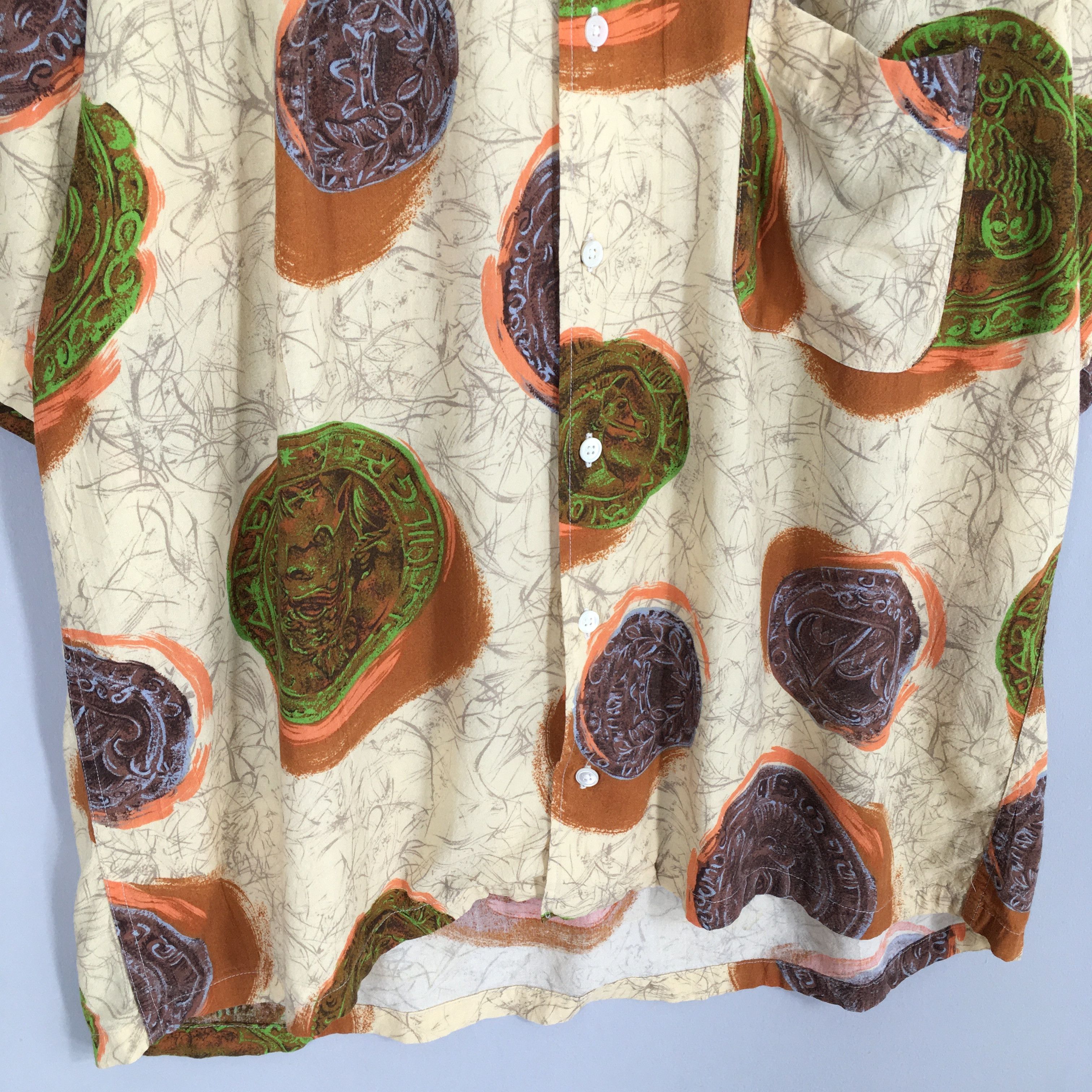 Other Vintage 80's Hawaiian Beachwear Tiki Art Rayon Shirt Large Size US L / EU 52-54 / 3 - 4 Thumbnail