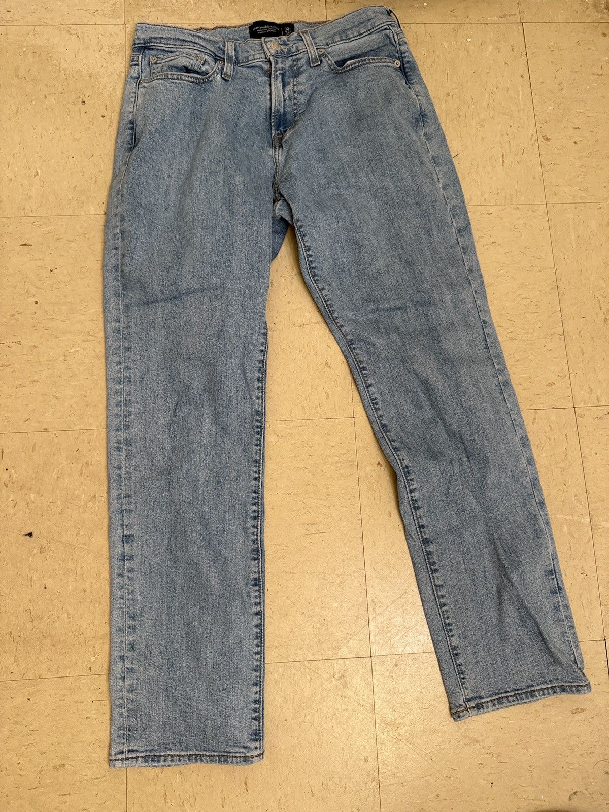 Abercrombie & Fitch Abercrombie and Fitch Jeans Size US 32 / EU 48 - 3 Thumbnail