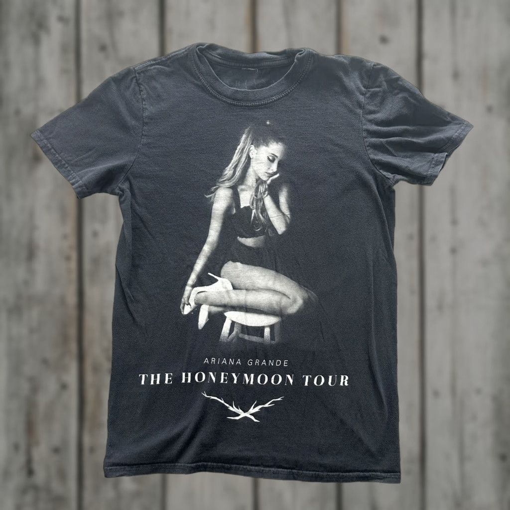 Ariana Grande Honeymoon Tour Shirt | Grailed