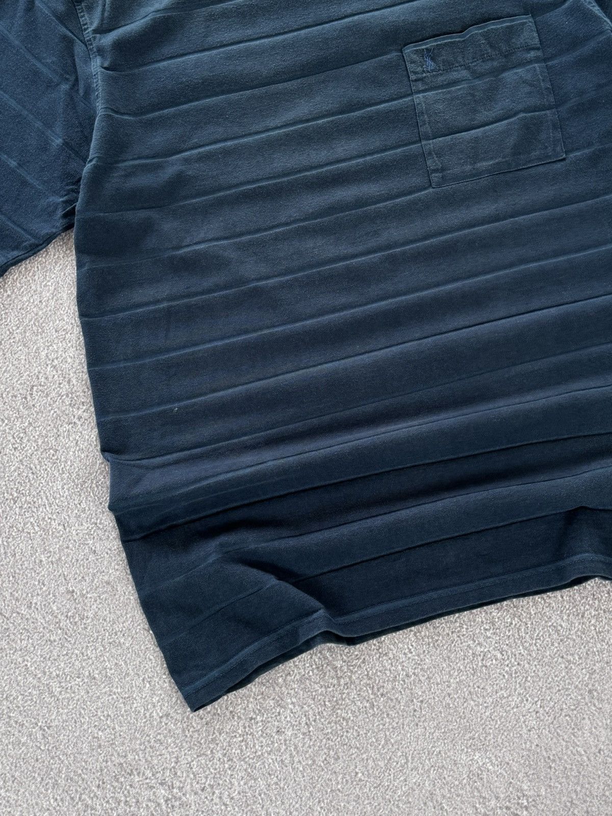 Yves Saint Laurent Yves Saint Laurent Vintage Faded 90’s T-Shirt Size US L / EU 52-54 / 3 - 7 Thumbnail