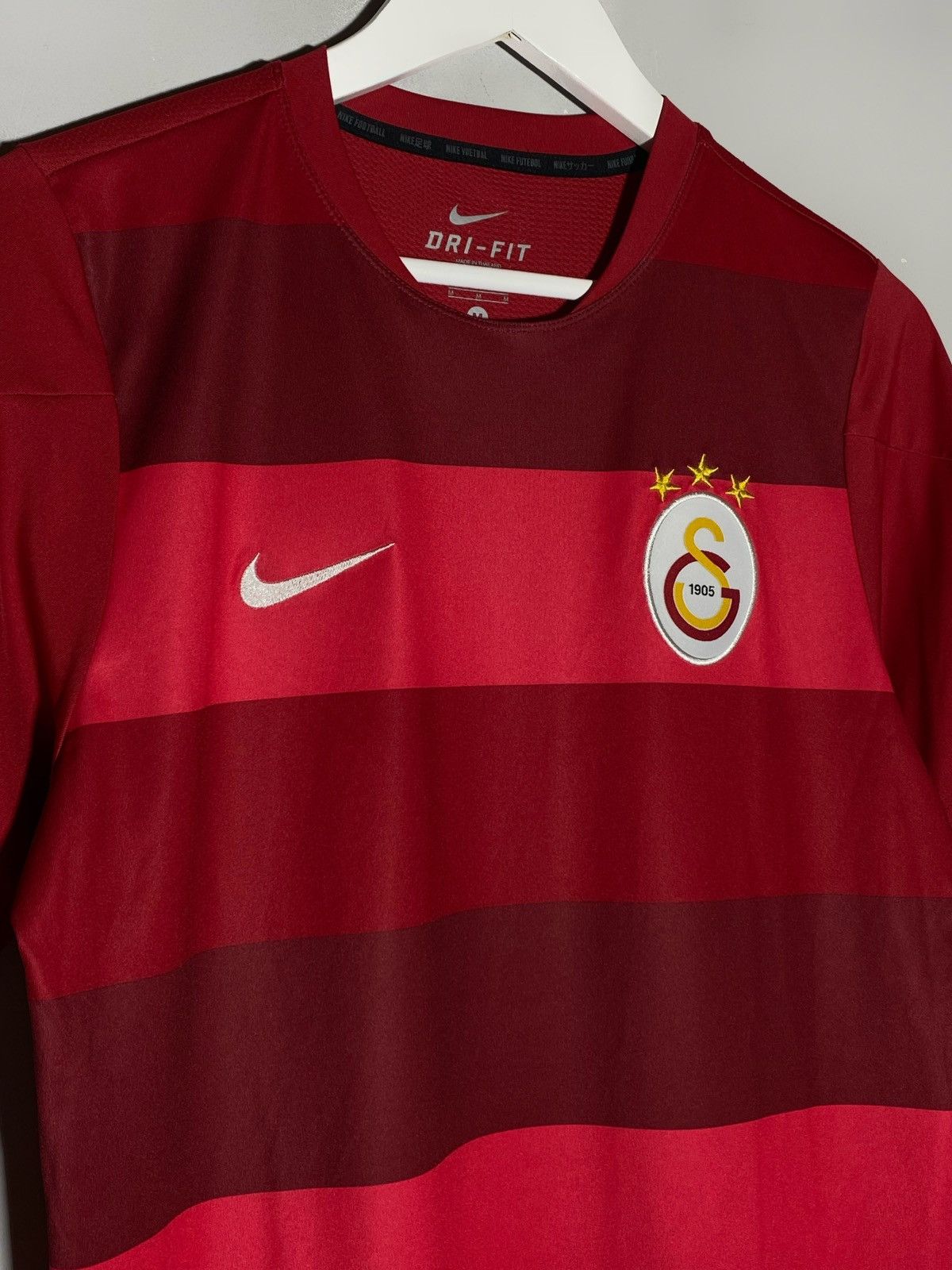 Nike Nike Galatasaray AS 2013 Football Shirt Size US M / EU 48-50 / 2 - 3 Thumbnail