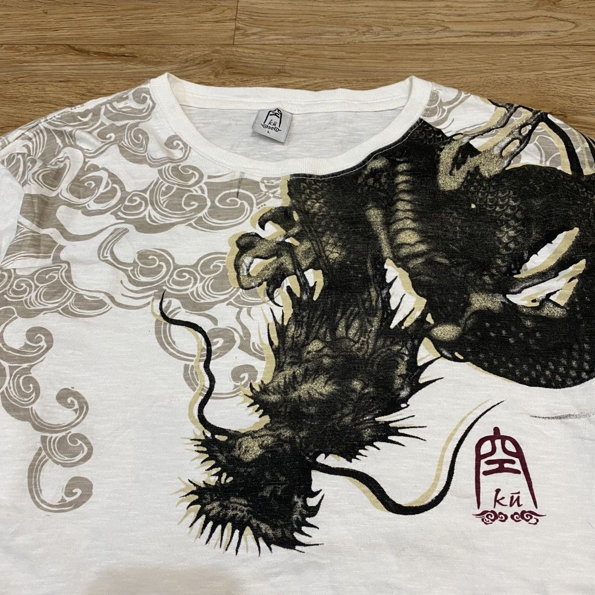 Japanese Brand 2000s KU Tee Style Sukajan Long Sleeve Tshirt Size US L / EU 52-54 / 3 - 8 Thumbnail