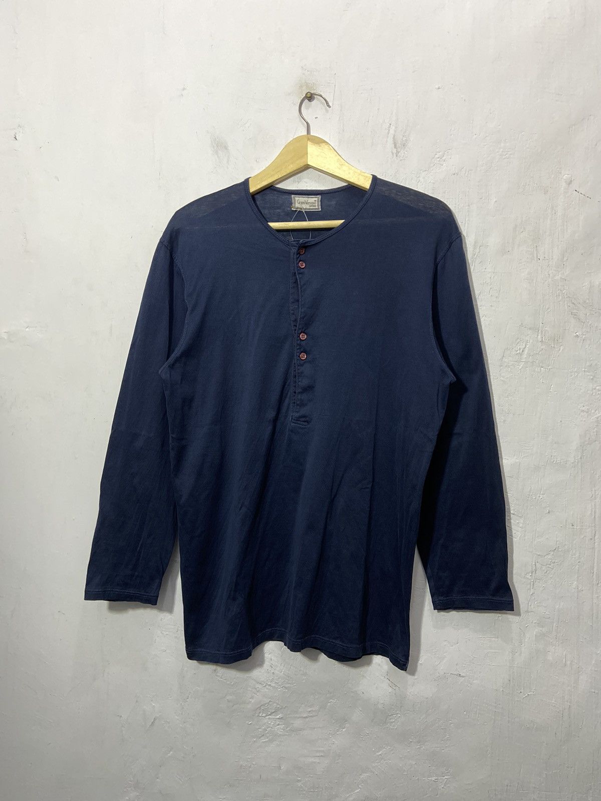 Versace × Vintage Vintage Gianni Versace Intimo Long Sleeve Stretch Tshirt Size US L / EU 52-54 / 3 - 1 Thumbnail