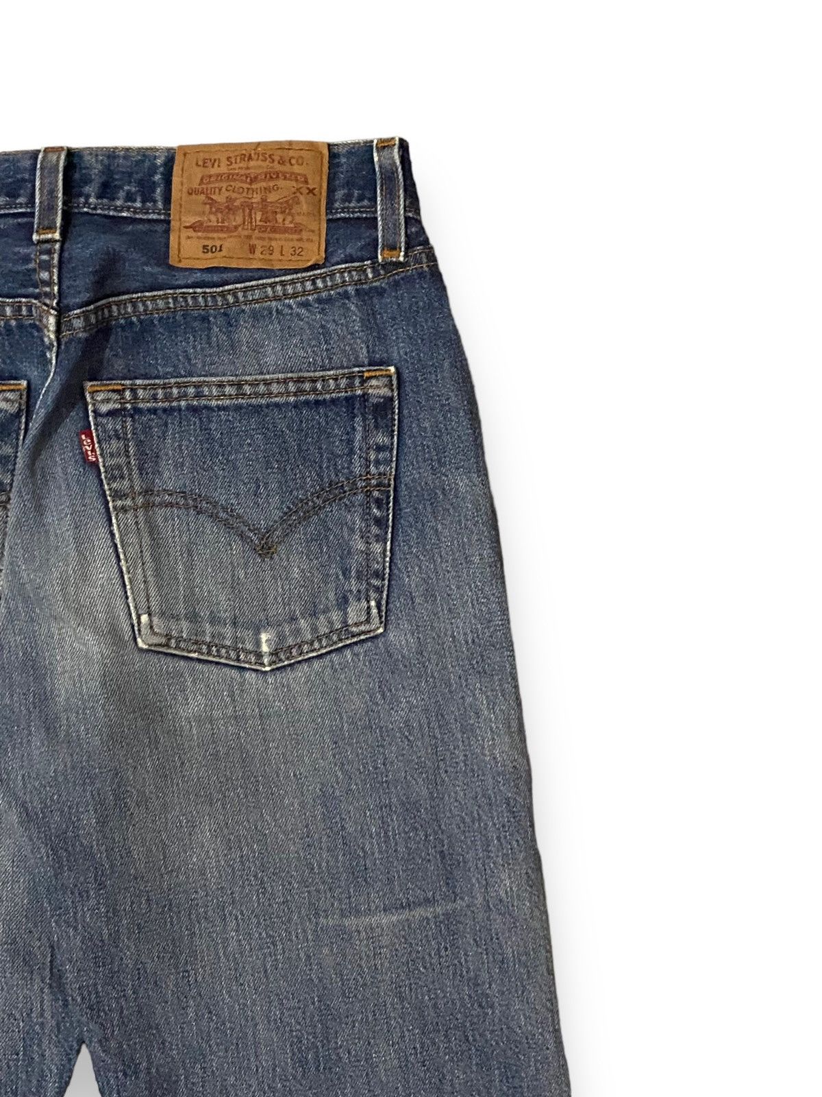 Levi's Levis 501 555 Distressed Light Washed Honeycomb Button Fly Size US 28 / EU 44 - 13 Thumbnail