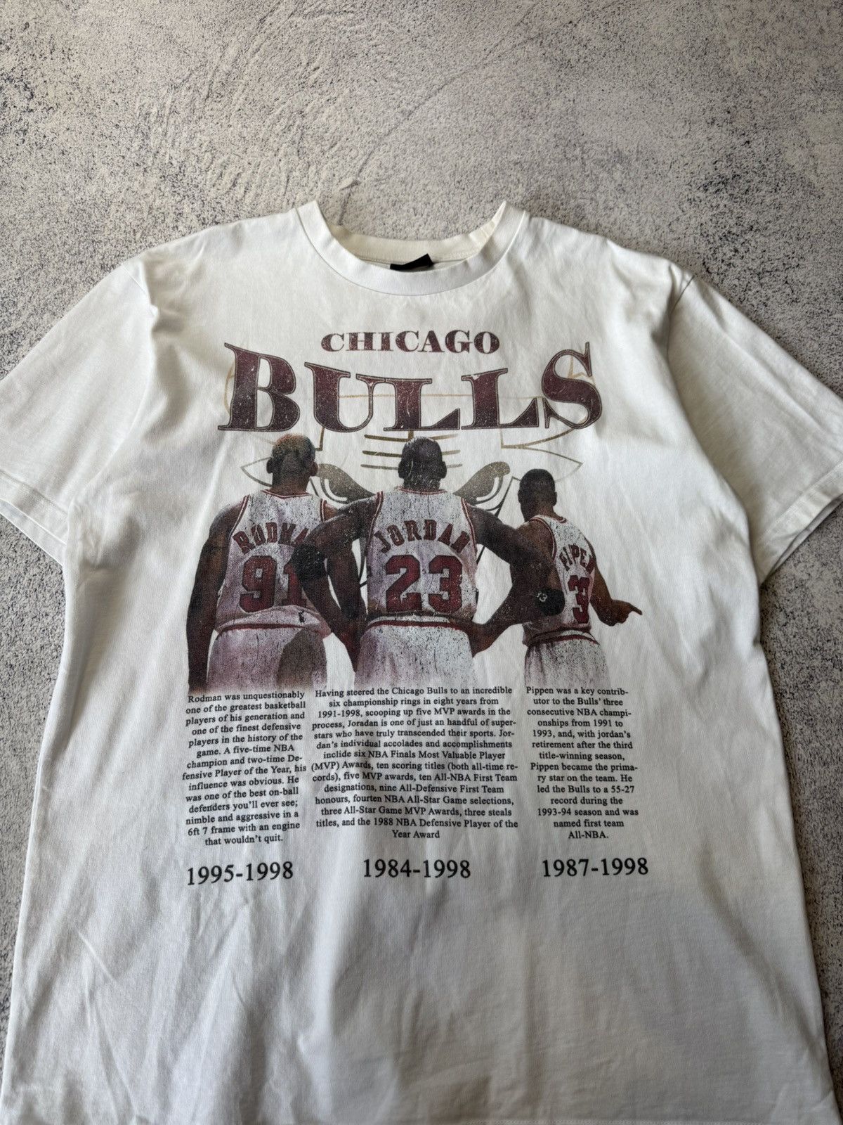NBA Vintage Chicago Bulls T-shirts Y2K Jordan Rodman Pippen Size US XL / EU 56 / 4 - 12 Thumbnail