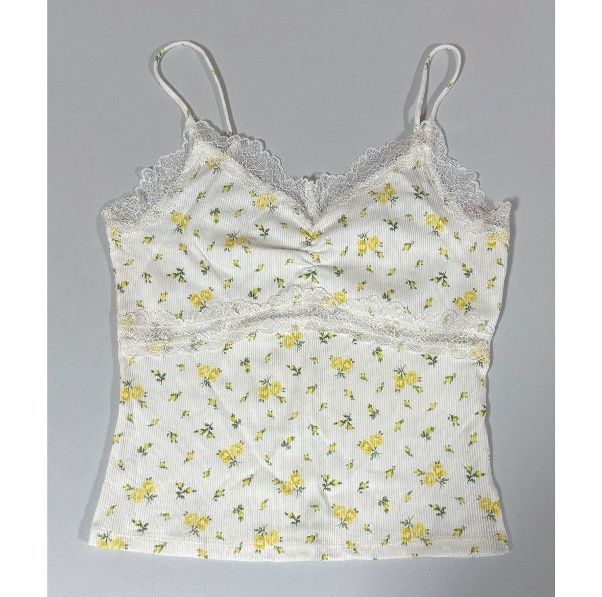Vintage White Lace Floral Y2K Tank Top Shirt Cami Camisole Size S 🌼✨ Size S / US 4 / IT 40 - 1 Thumbnail