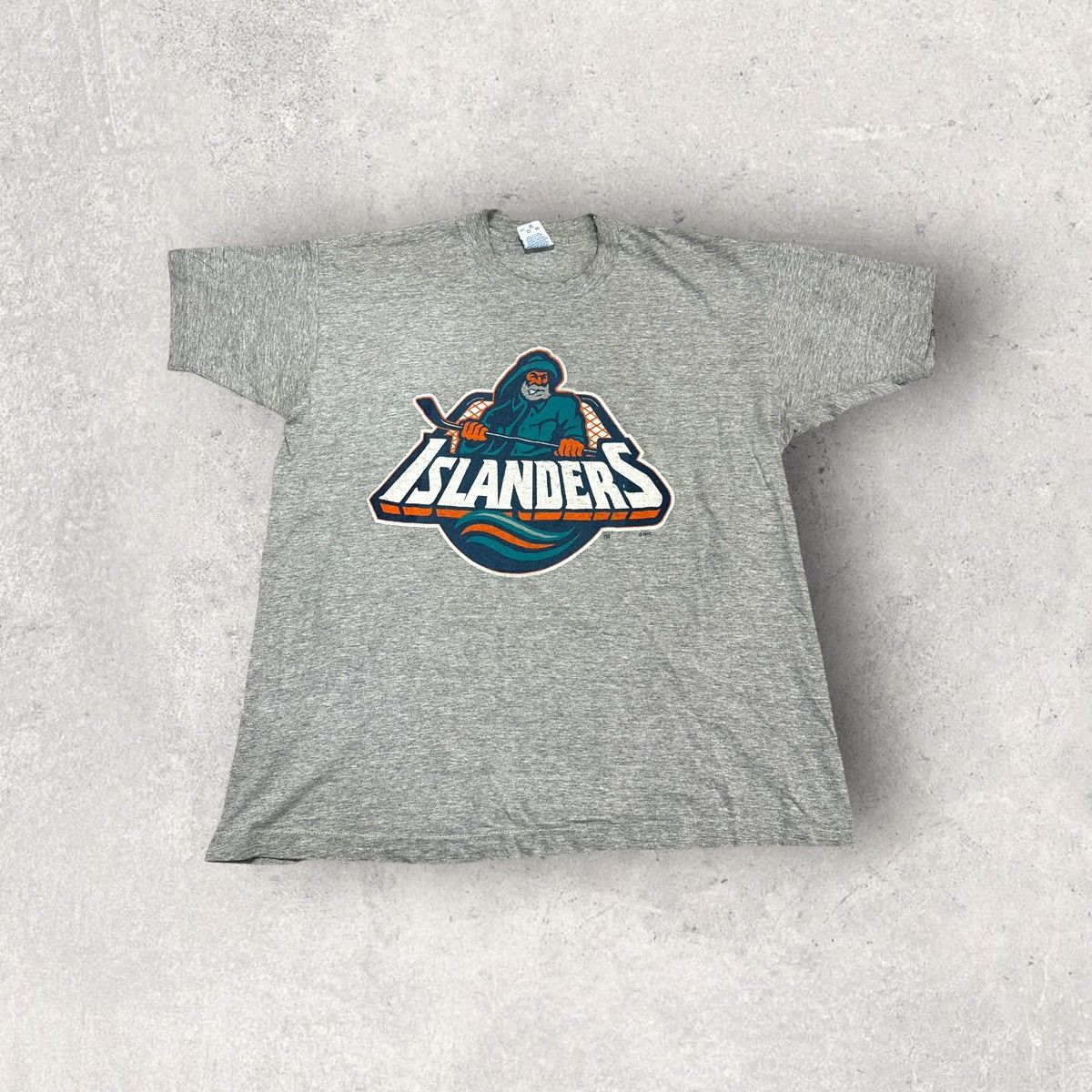 NHL Vintage New York Islanders tee Size US XL / EU 56 / 4 - 1 Thumbnail