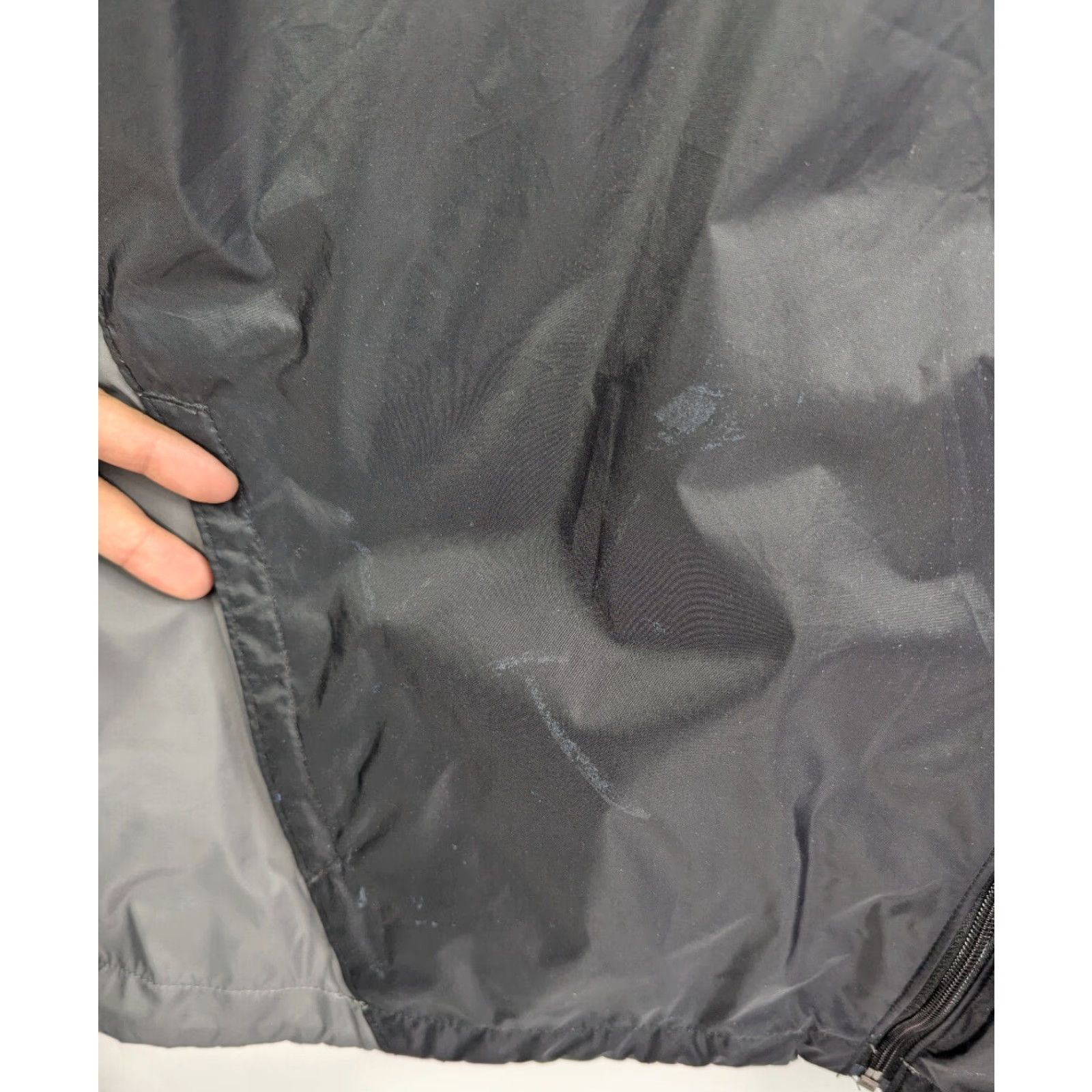 Vintage Columbia Glennaker Lake Rain Zip Jacket XL Hood Windbreaker Mens Jacket Grey Black 1442361 Size US XL / EU 56 / 4 - 3 Thumbnail