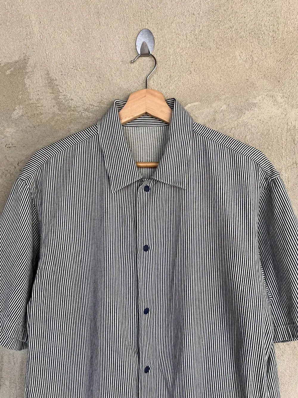 GU Japanese Brand GU Hickory Button Up Size US M / EU 48-50 / 2 - 3 Thumbnail