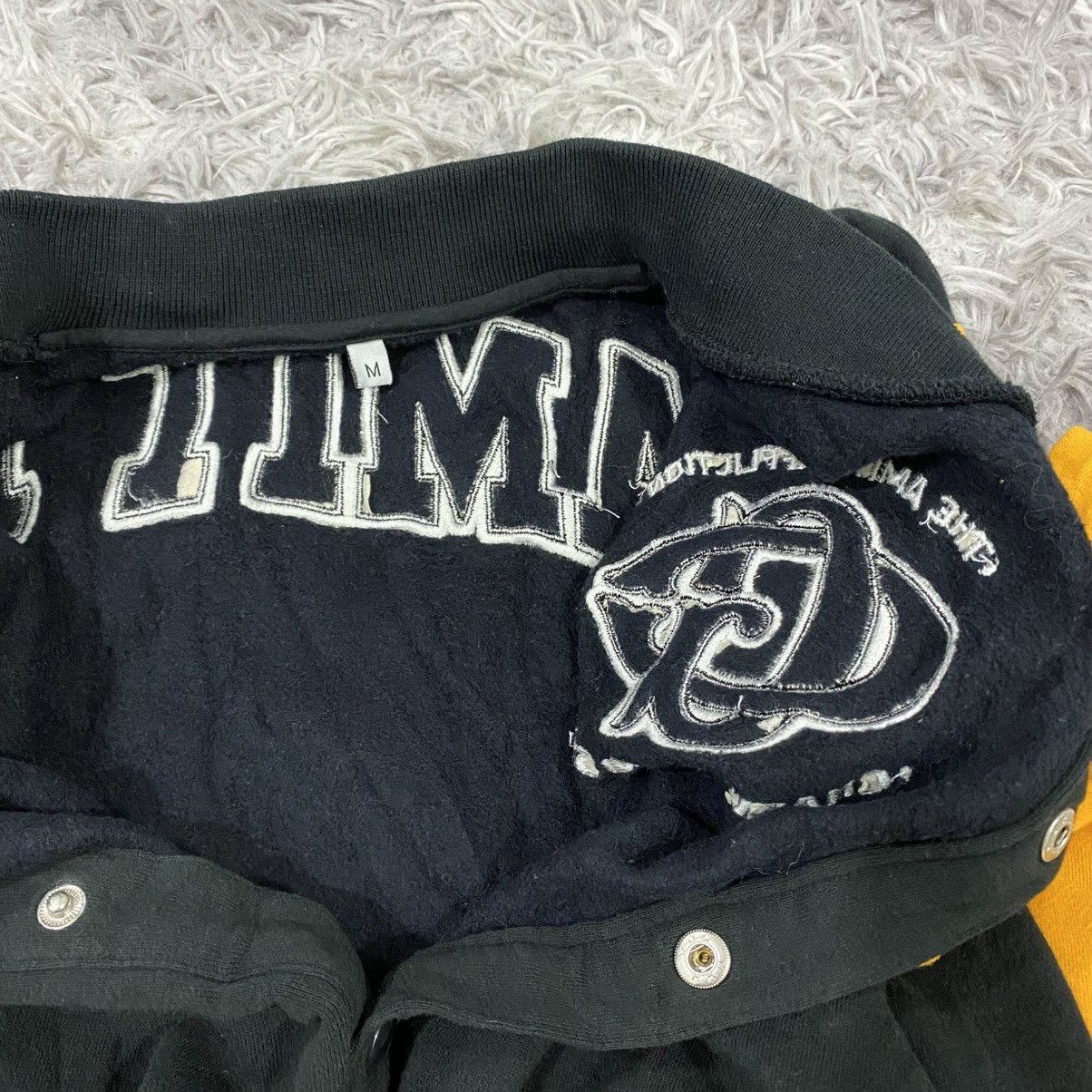 Band Tees Varsity jacket metalcore band the amity affliction Size US M / EU 48-50 / 2 - 11 Thumbnail
