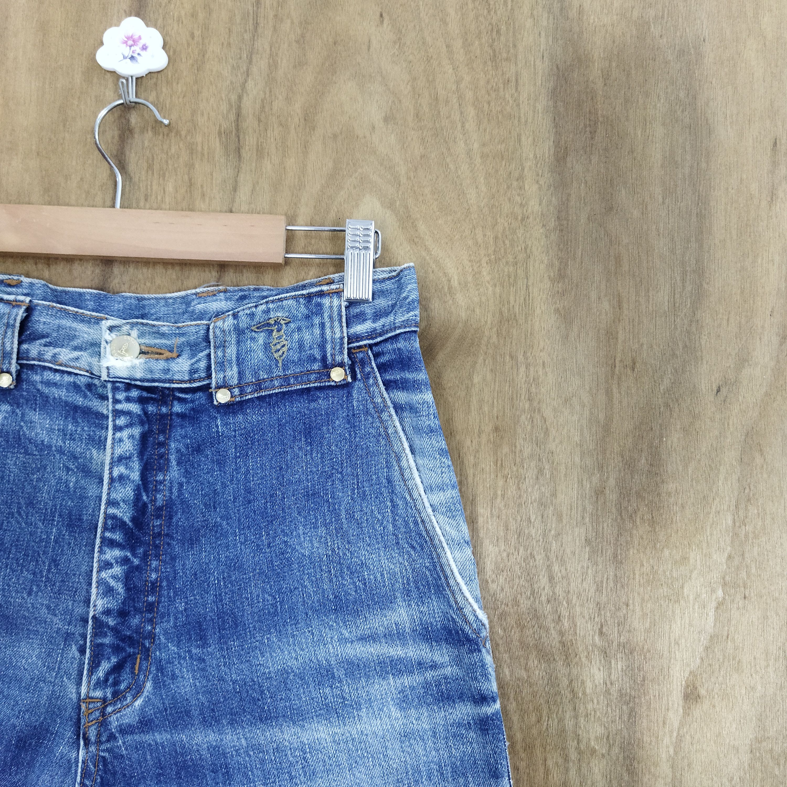 Trussardi × Vintage VINTAGE TRUSSARDI BLUE DENIM JEANS PANTS Size US 28 / EU 44 - 5 Thumbnail