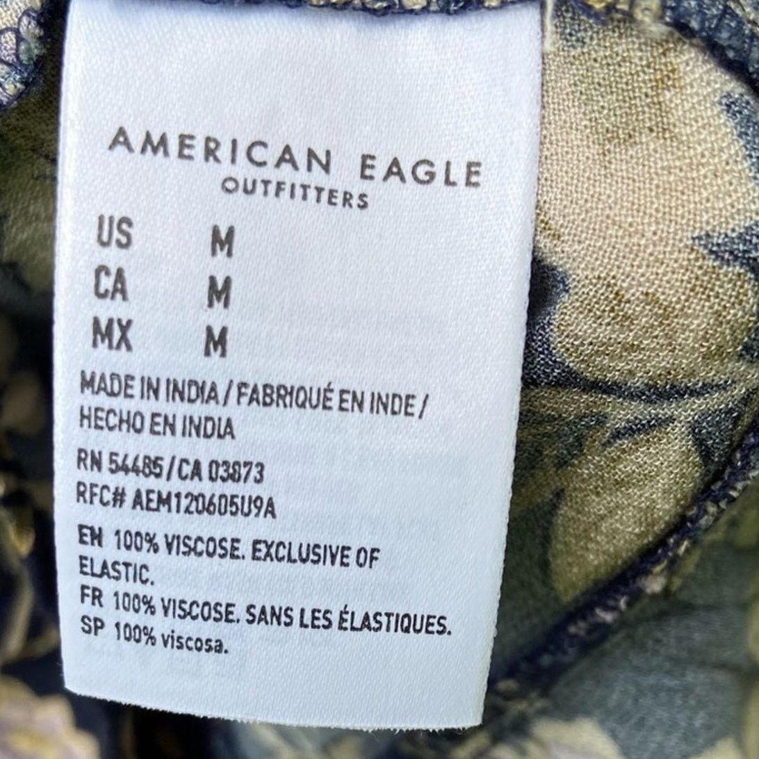 American Eagle Outfitters New American Eagle Womens Medium Viscose Floral Crop Top Size M / US 6-8 / IT 42-44 - 3 Thumbnail