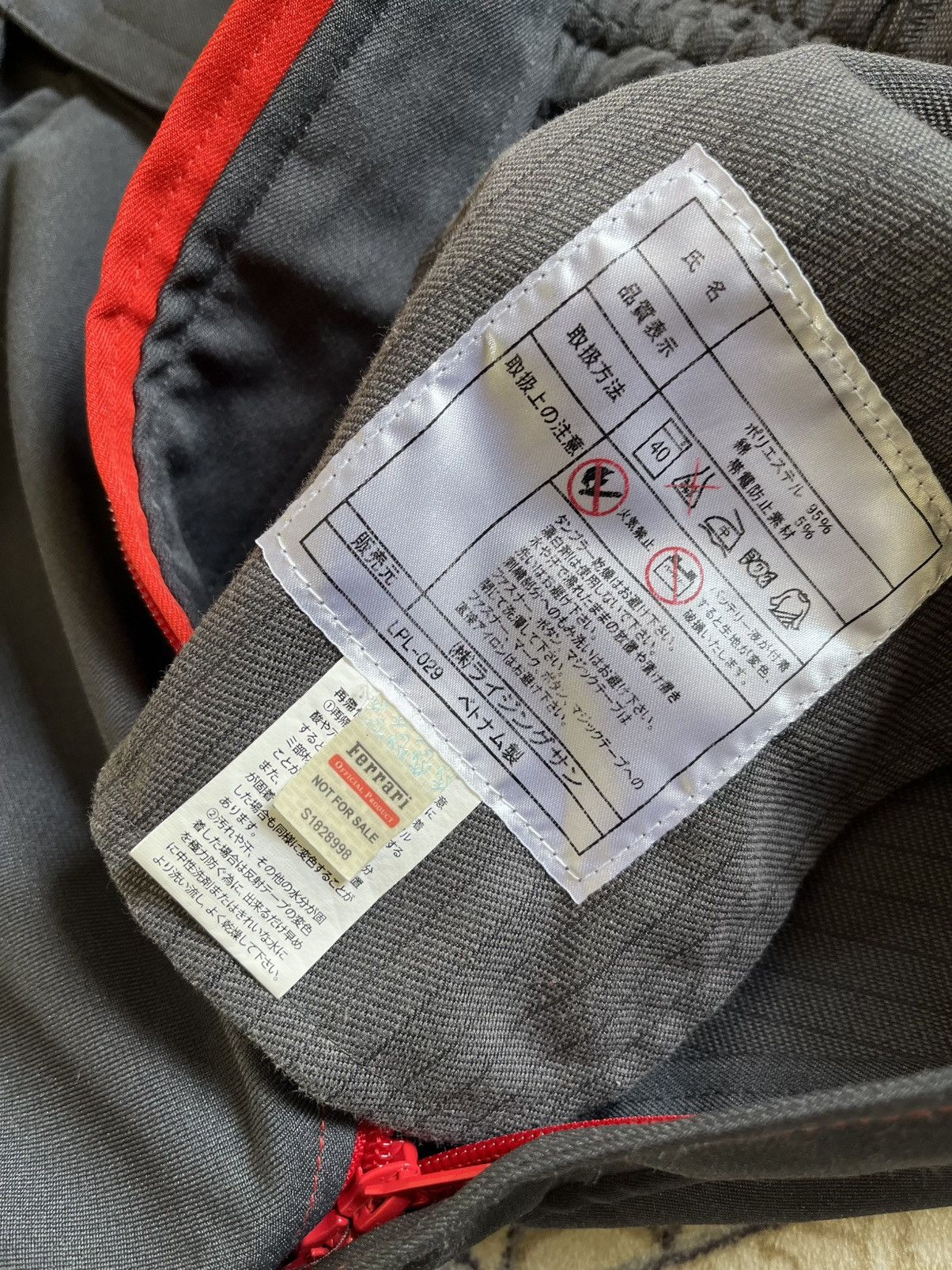 Ferrari Vintage Scuderia Ferrari Shell Helix Coverall Jumpsuit Size US M / EU 48-50 / 2 - 9 Thumbnail