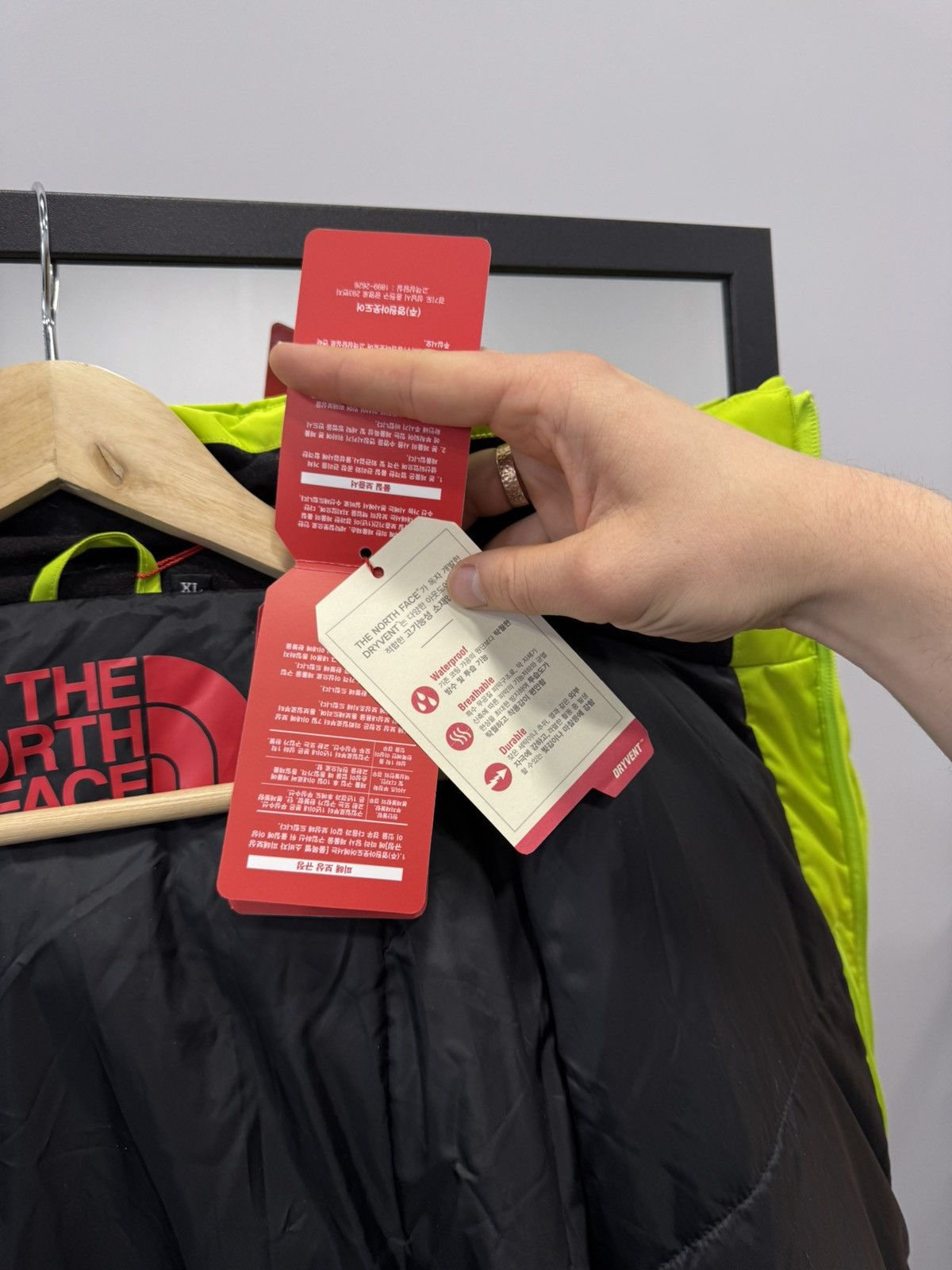 The North Face The North Face Ski Jacket size XL Size US XL / EU 56 / 4 - 20 Thumbnail