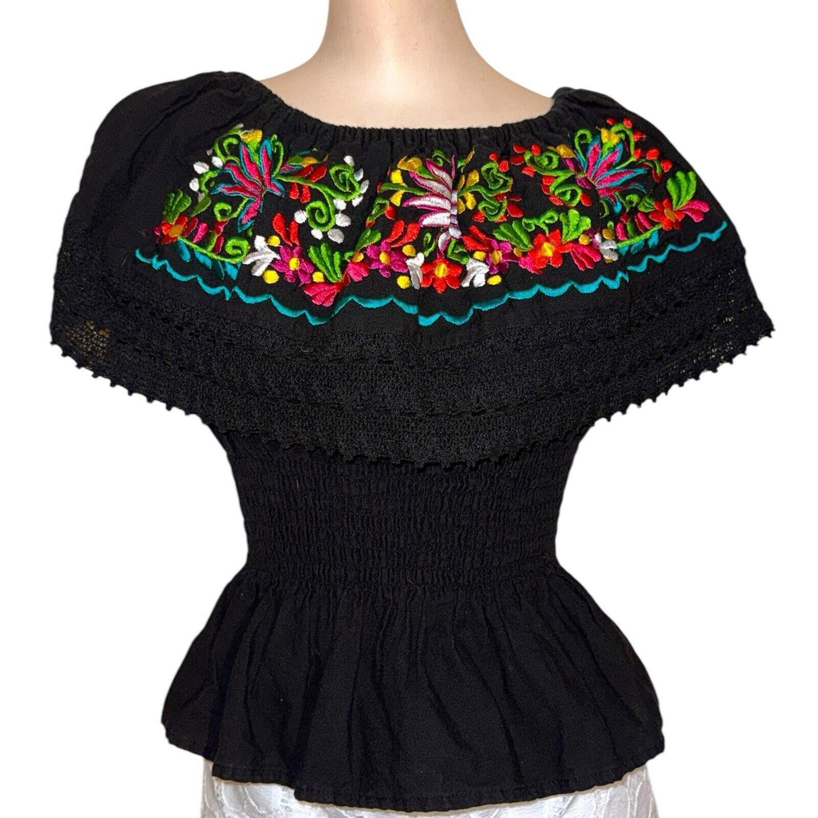 Designer Vintage Black Embroidered Mexican Fiesta Lace Trim Top Sz M Size M / US 6-8 / IT 42-44 - 2 Thumbnail