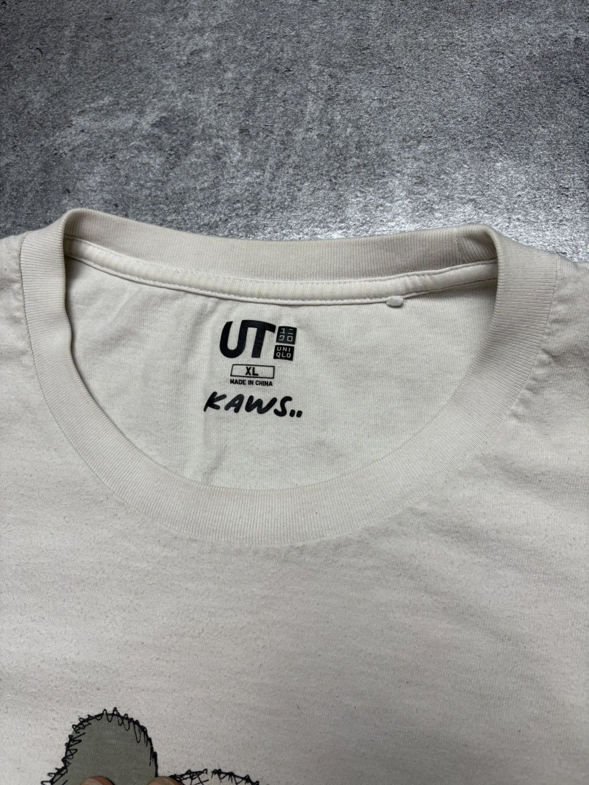 Kaws × Uniqlo Kaws Tee Size US XL / EU 56 / 4 - 4 Thumbnail