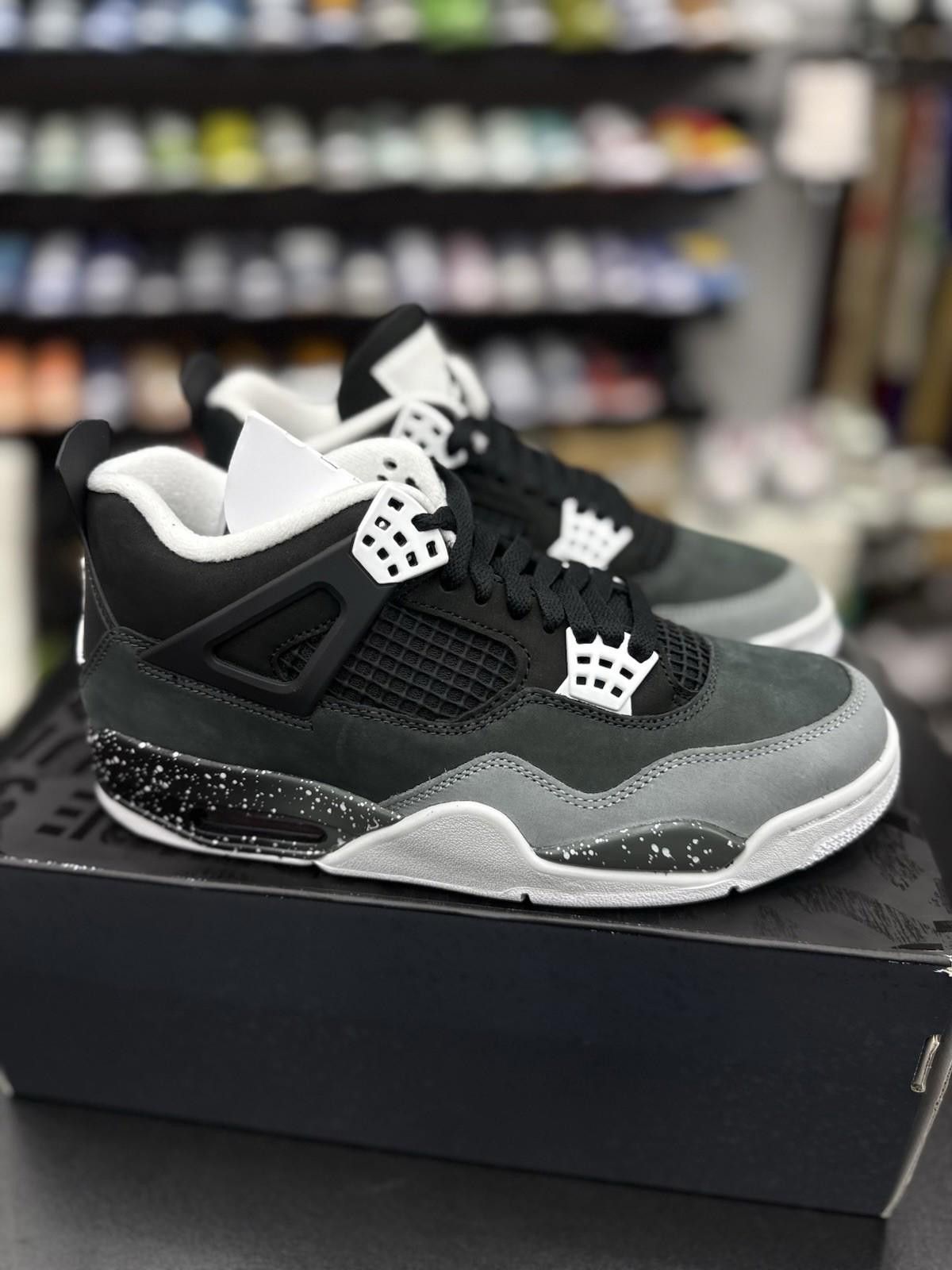 Jordan Brand Air Jordan 4 Retro 'Fear' 2024 FQ8138-002 Ship Now Size 8.5 Size US 8.5 / EU 41-42 - 2 Thumbnail