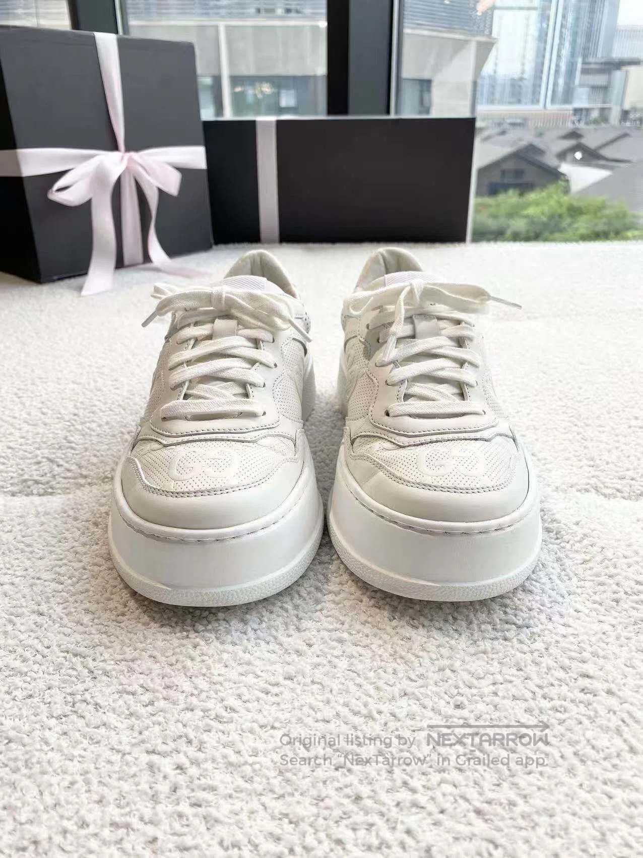 Gucci Guicci The old flower is full of printed biscuit shoes| Size US 5.5 / IT 35.5 - 2 Thumbnail