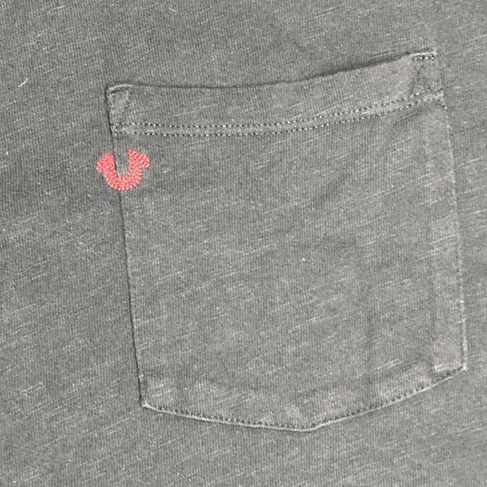 True Religion Men’s XL True Religion Black Blank Crewneck T Shirt Red Logo Size US XL / EU 56 / 4 - 3 Thumbnail