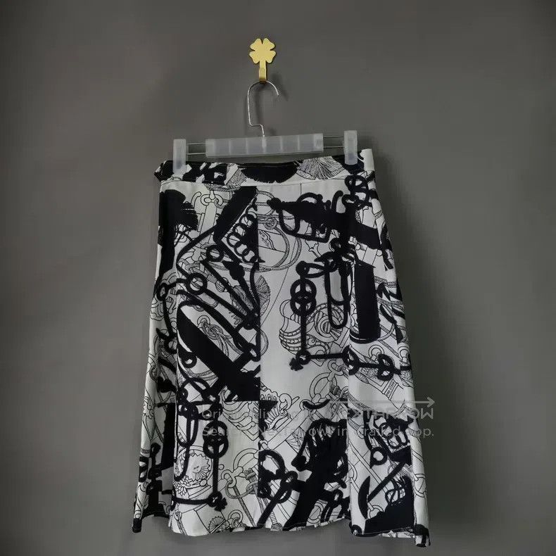 Hermes Hermes Black and White Watercolor Pig Nose Pattern Skirt Size 24" / US 00 / IT 34 - 2 Thumbnail