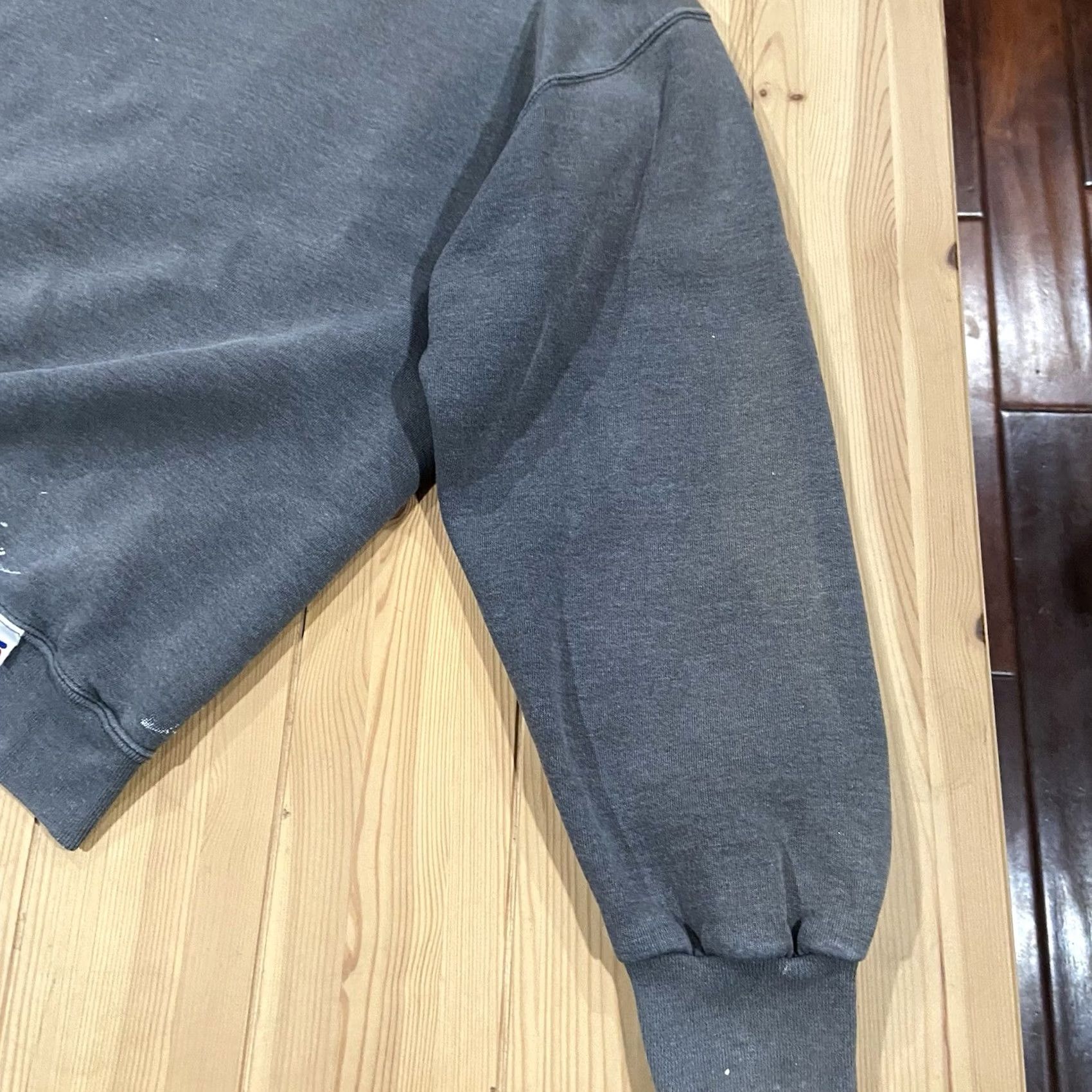 Russell Athletic VINTAGE 90s Russell Athletic Crew Neck Sweatshirt Mens Large Gray Cotton Polyester Fleece All Seasons Logo Embroidered Size US L / EU 52-54 / 3 - 6 Thumbnail