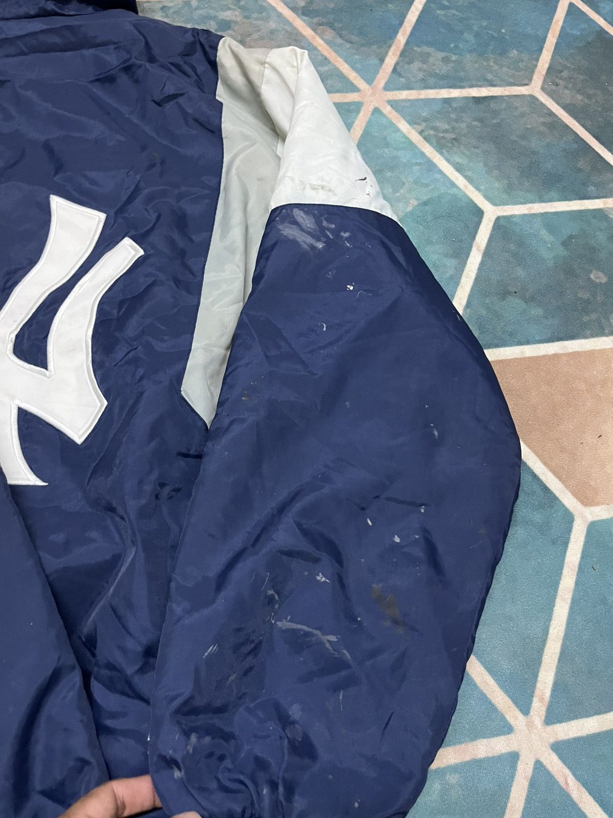 MLB 🔥TRUE VINTAGE 90s NY YANKEES BIG LOGO PULL OVER JACKETS Size US L / EU 52-54 / 3 - 4 Thumbnail