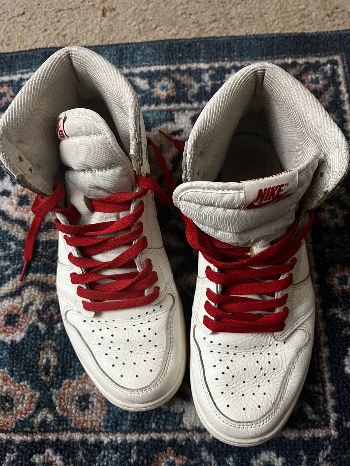 Jordan Brand × Nike Jordan 1 ‘Sail’ Size US 9 / EU 42 - 7 Thumbnail