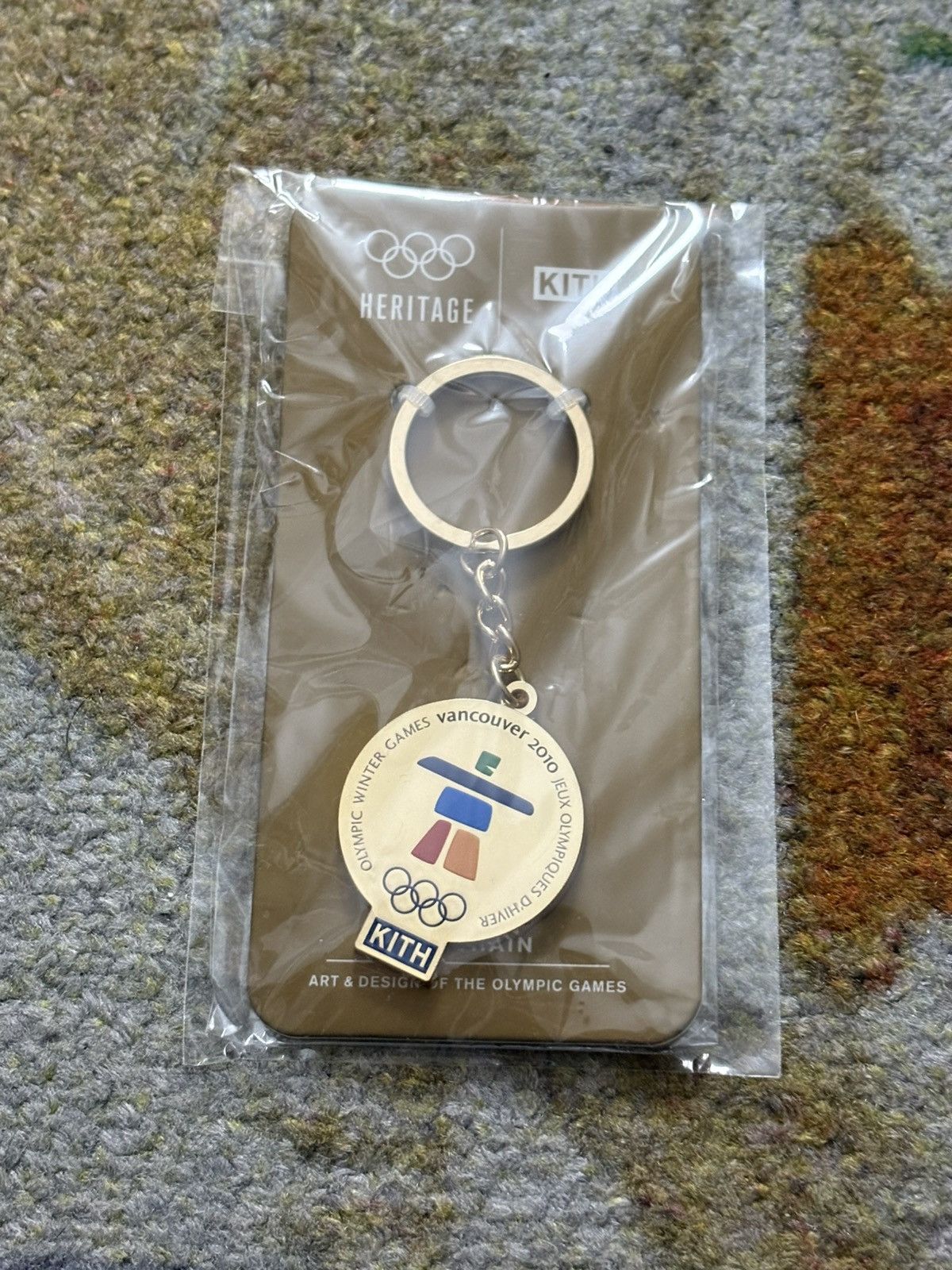 Kith KITH X OLYMPICS VANCOUVER HERITAGE KEYRING Size ONE SIZE - 1 Thumbnail