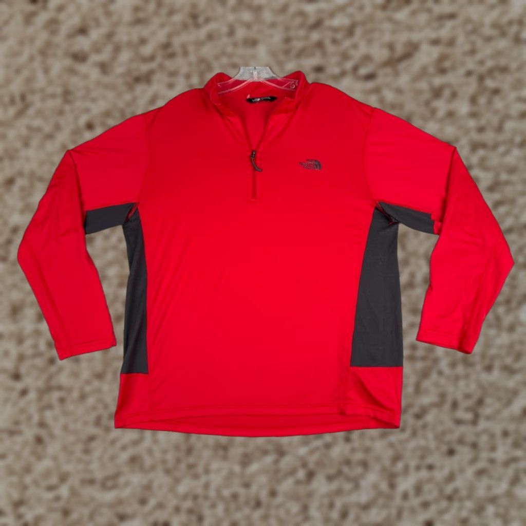 The North Face The North Face Sweater Mens Large Red 1/4 Zip Polyester Softshell Reading "Read" Size US L / EU 52-54 / 3 - 1 Thumbnail