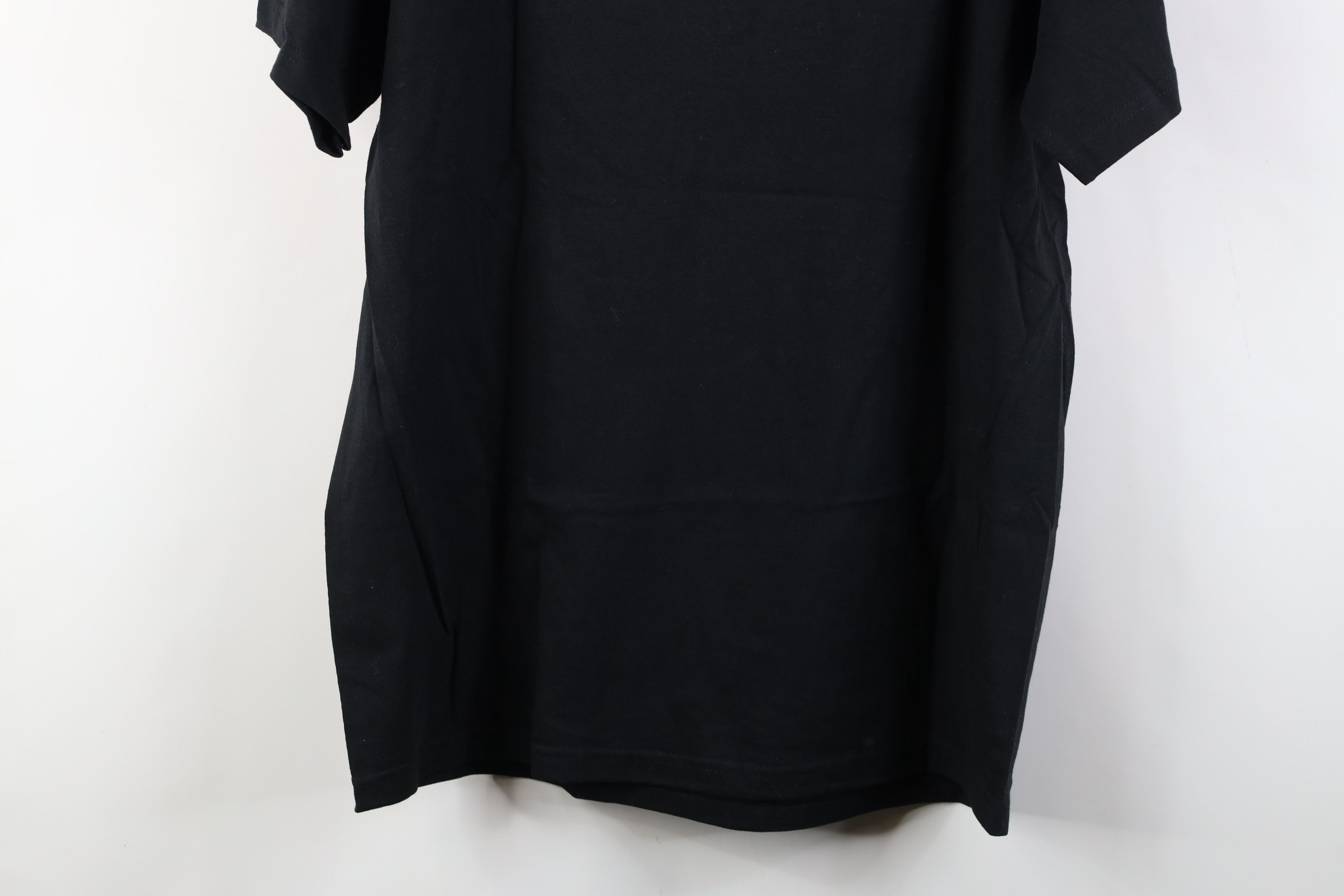 Vintage Deadstock Vintage 90s United Staes Air Force T-Shirt USAF Size US L / EU 52-54 / 3 - 15 Thumbnail
