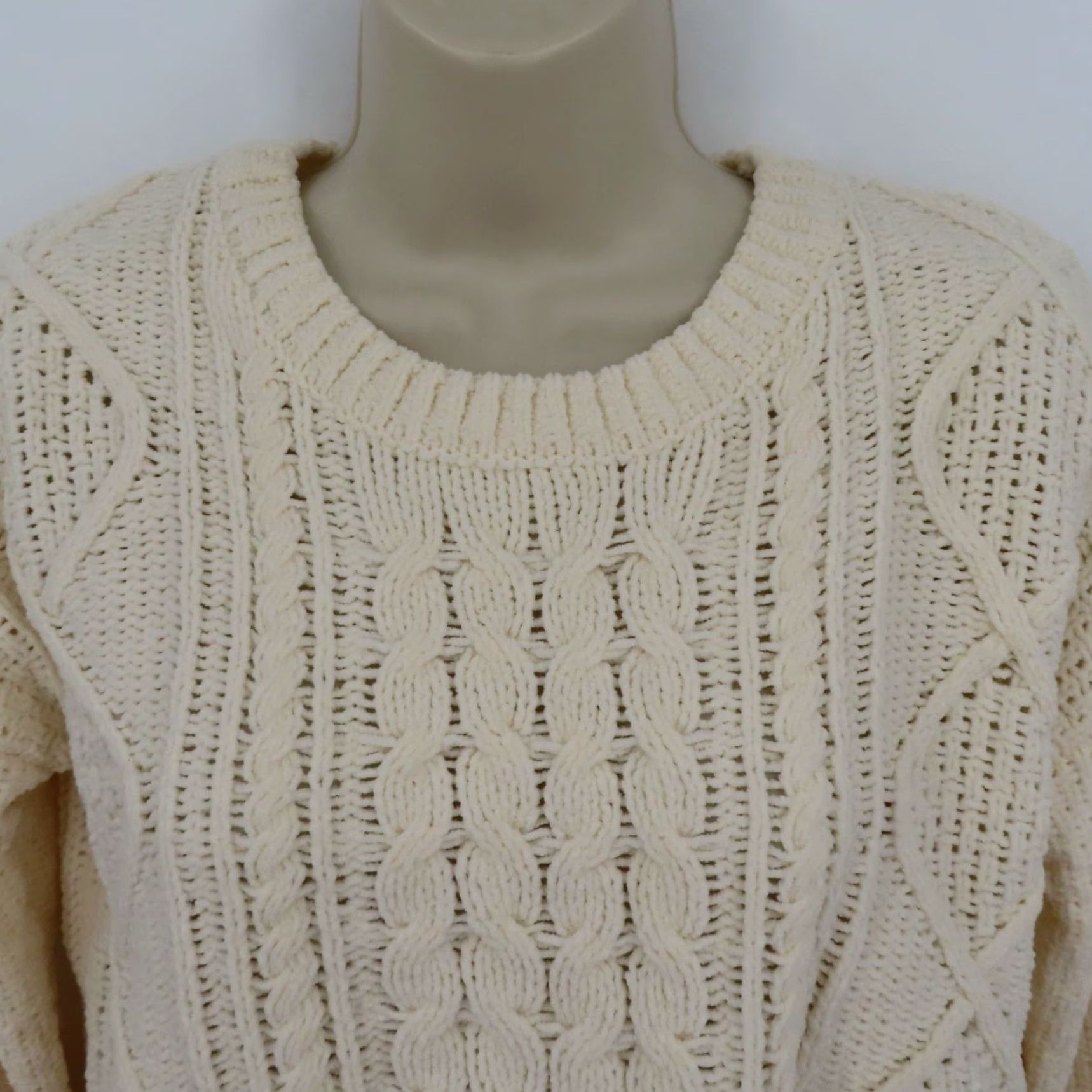 Vintage SO Juniors Small Solid Cream Cable Knit Chenille Pullover Sweater Crew Neck NEW - Women - Sweater - Regular Fit Size S / US 4 / IT 40 - 2 Thumbnail