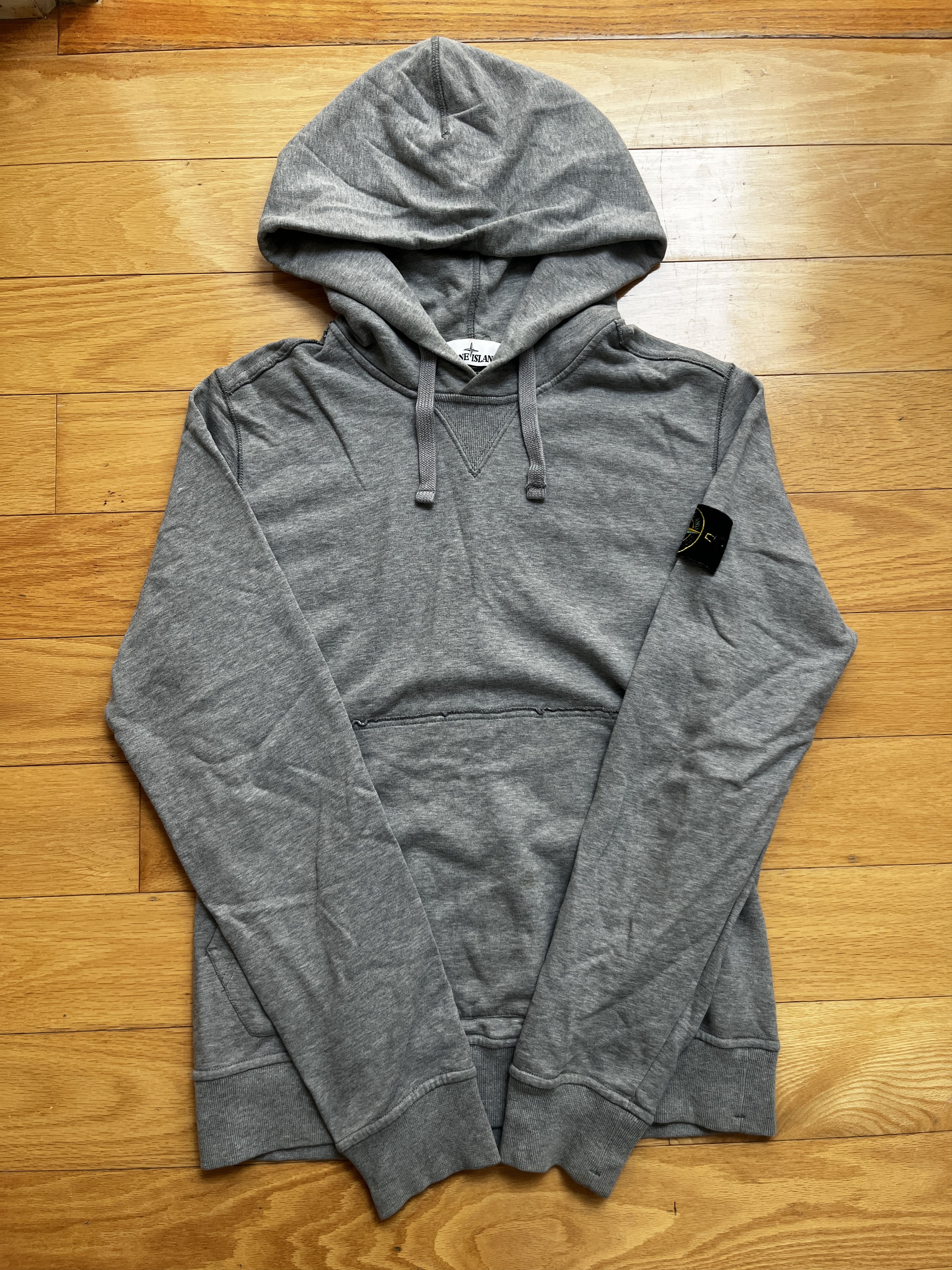 Stone Island Stone Island Classic Pullover Hoodie Grey M Size US M / EU 48-50 / 2 - 1 Thumbnail