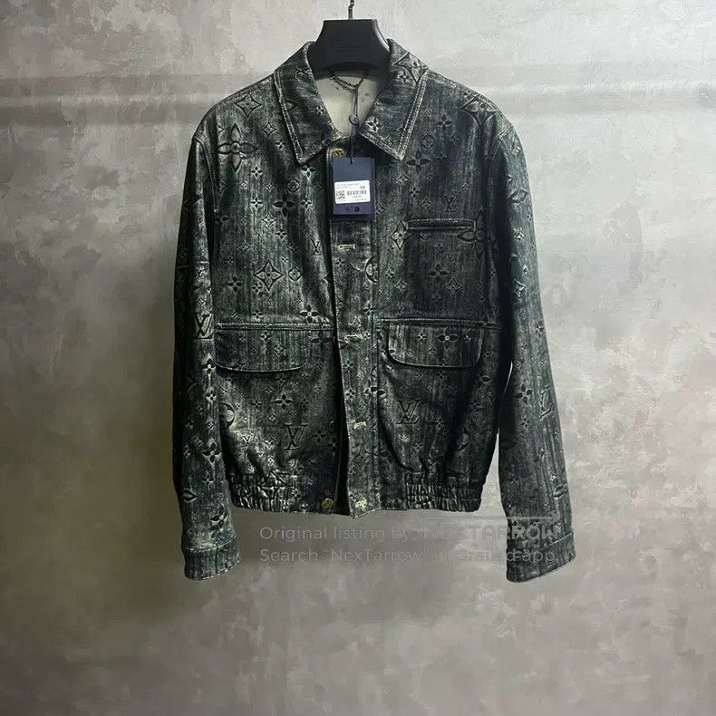 Louis Vuitton Louis Vuitton Grey Logo monogram single-breasted long-slee Size US M / EU 48-50 / 2 - 1 Thumbnail