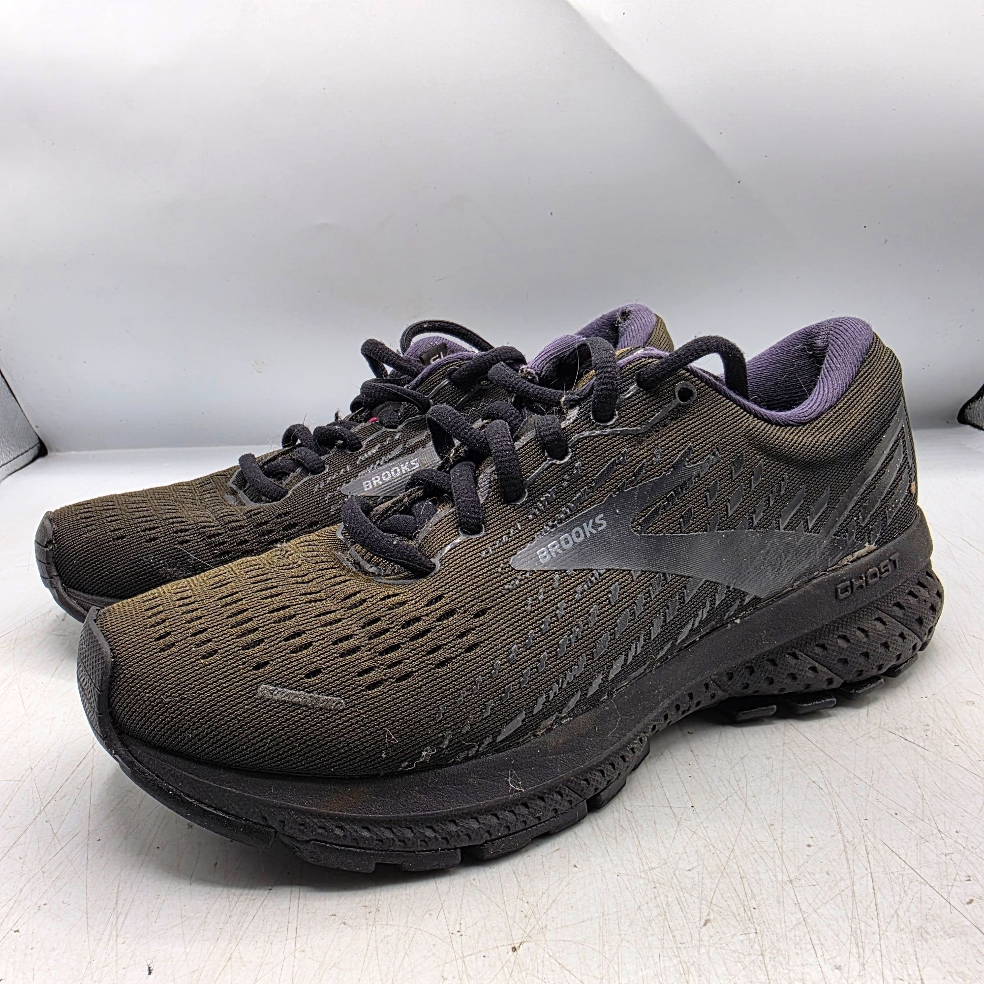 Brooks Brooks Ghost 13 Womens Size 6 Black Purple Athletic Shoes Wa Size US 6 / IT 36 - 3 Thumbnail